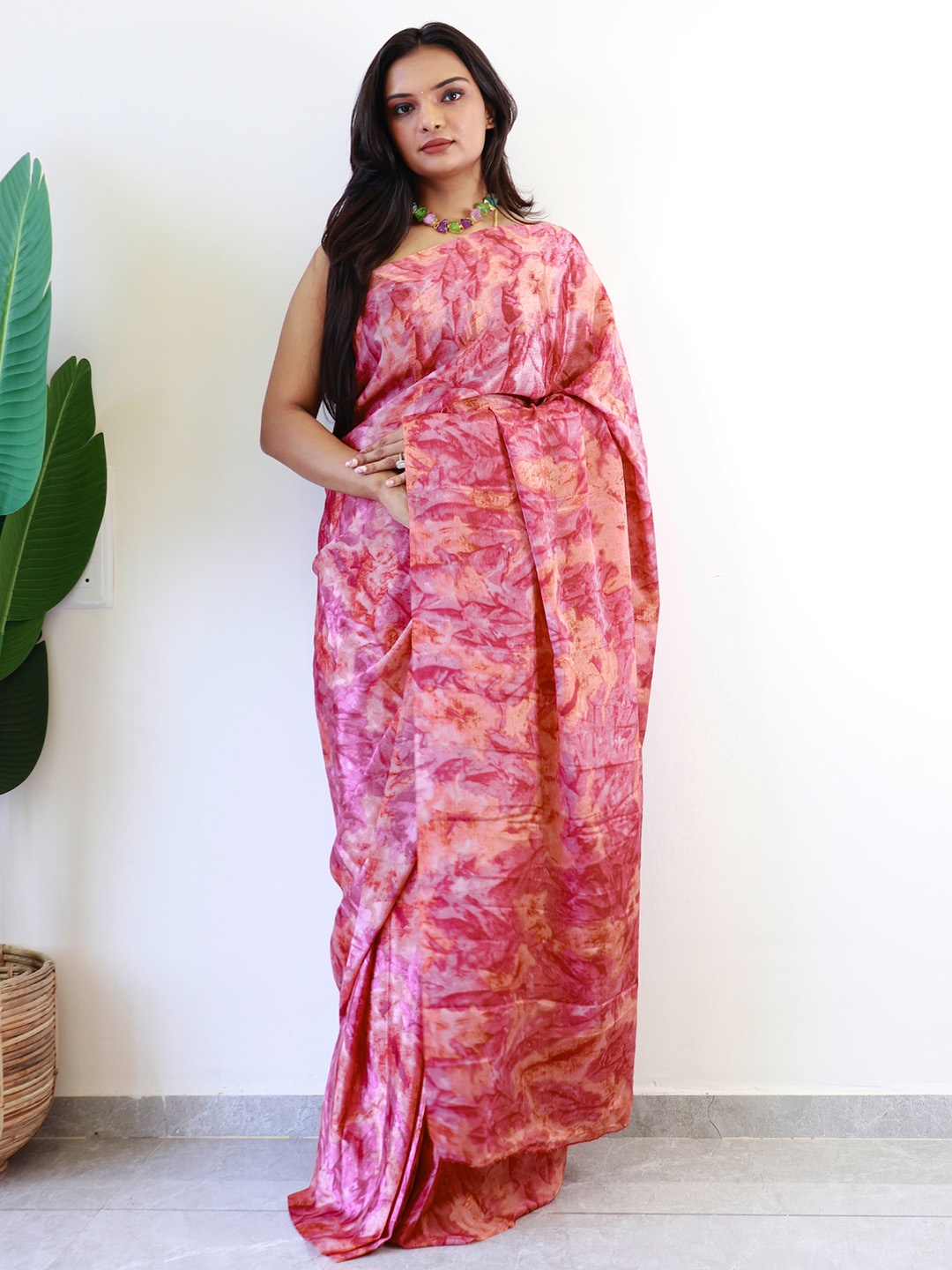 

KALINI Tie & Dye Ready to Wear Poly Chiffon Saree, Pink