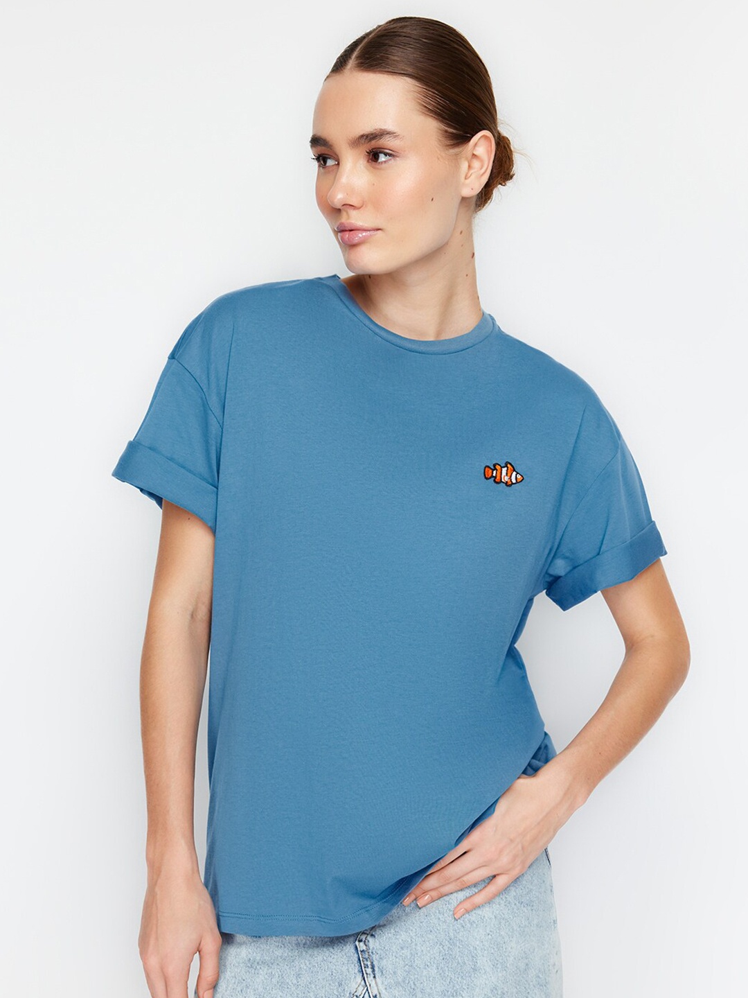 

Trendyol Round Neck Short Sleeves Cotton T-shirt, Teal