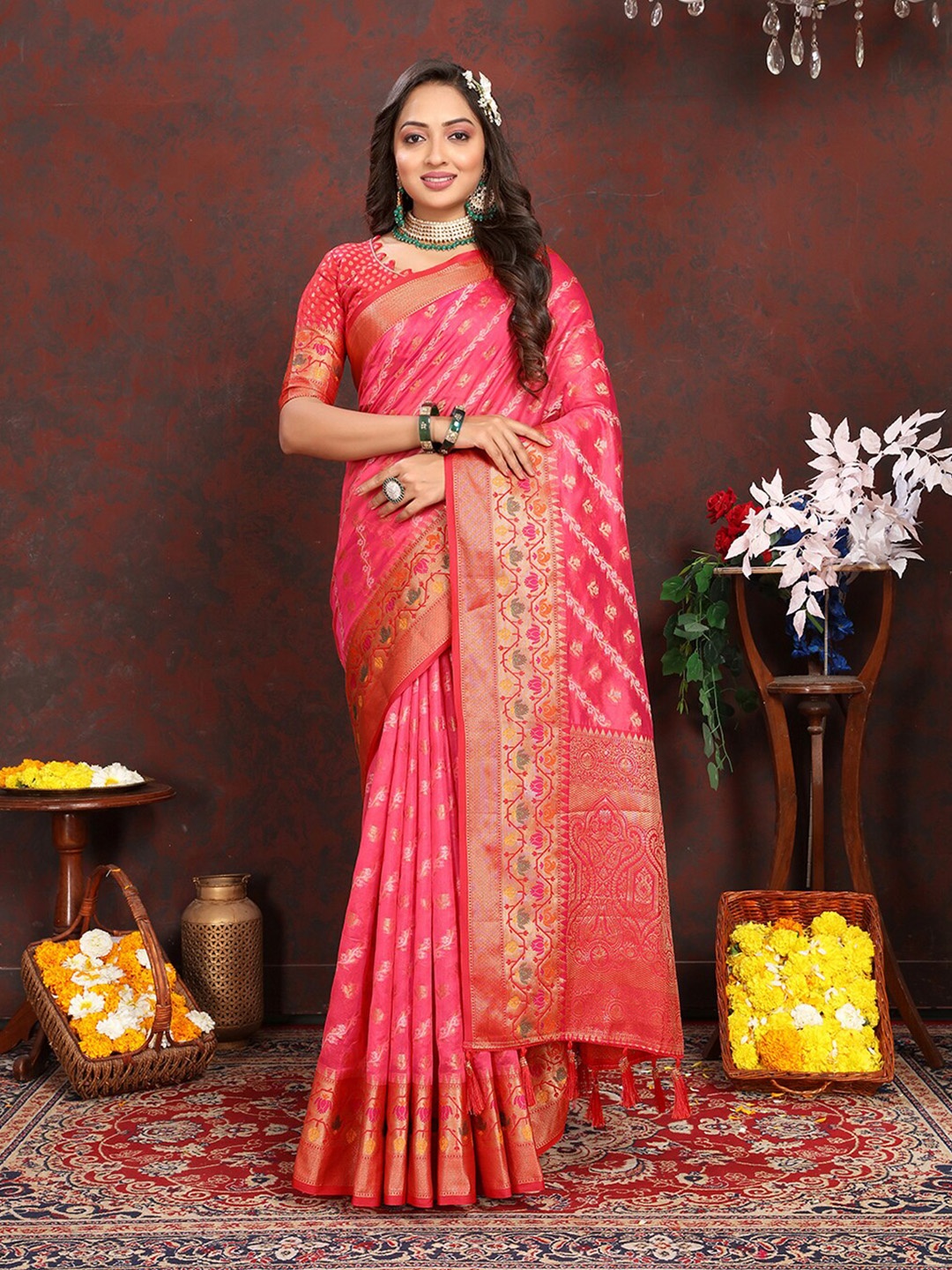 

MARGI DESIGNERS Woven Design Banarasi Zari Saree, Pink