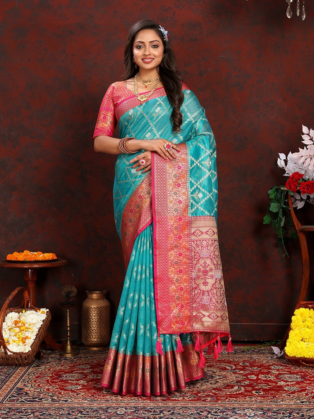 

MARGI DESIGNERS Ethnic Motifs Woven Design Zari Organza Banarasi Saree, Turquoise blue