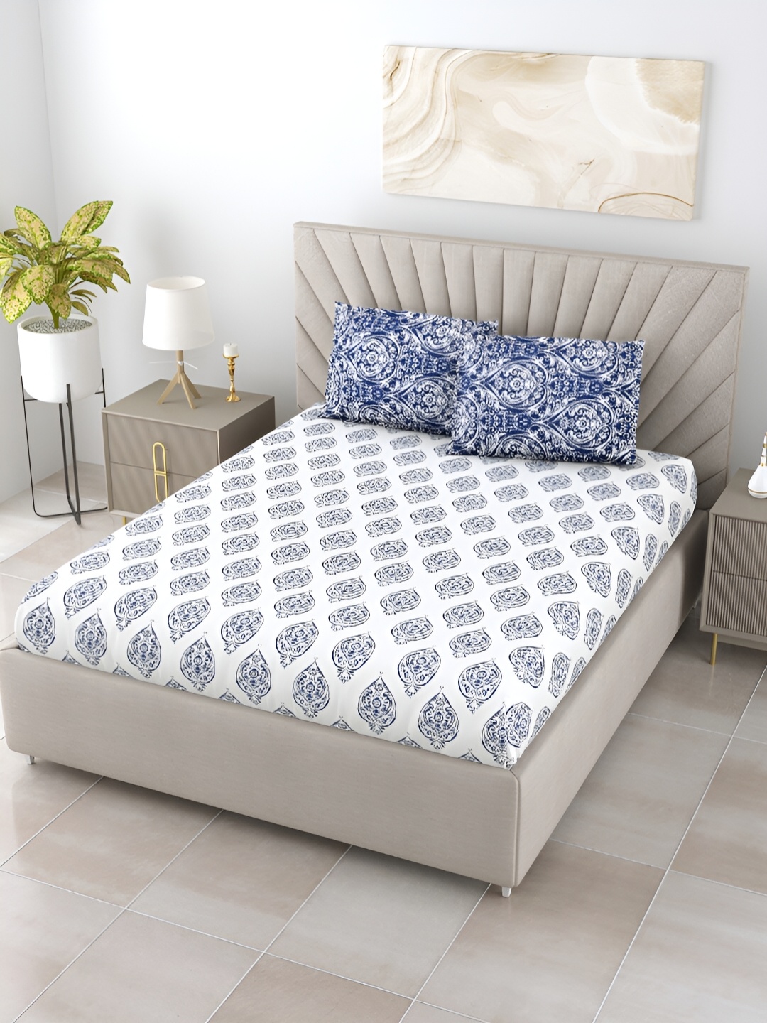 

Salona Bichona White & Blue Geometric 300 TC Cotton King Bedsheet with 2 Pillow Covers