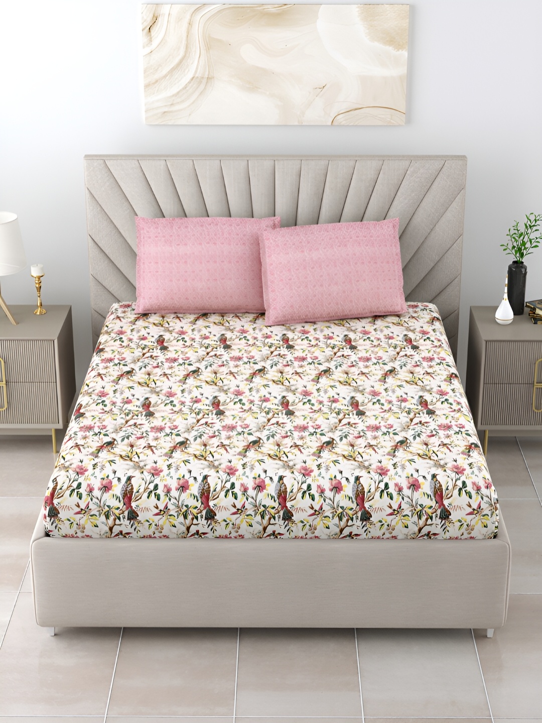 Salona Bichona White & Green Floral 160 TC Queen Bedsheet with 2 Pillow Covers