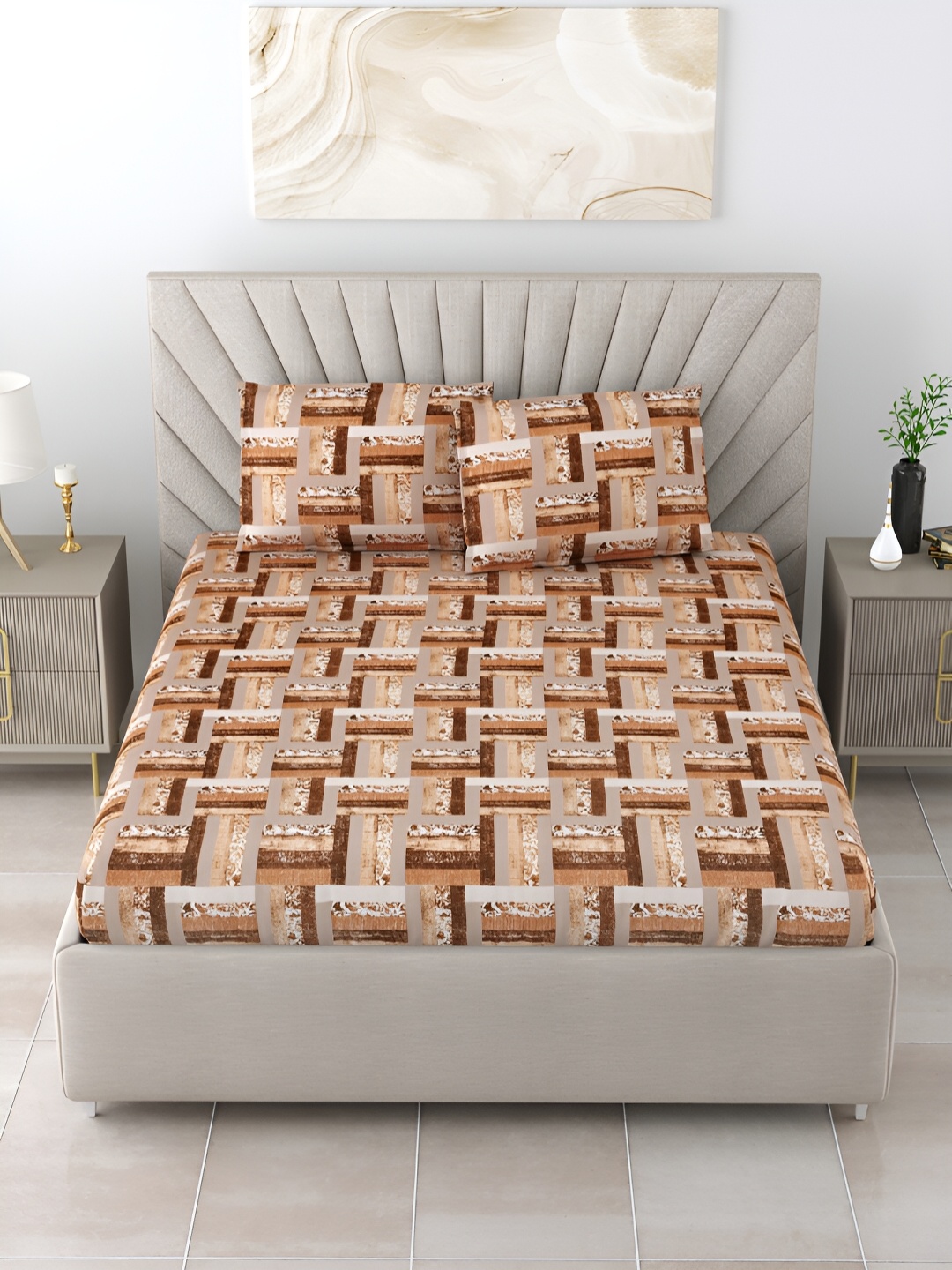 

Salona Bichona Brown & Grey Geometric 210 TC King Bedsheet with 2 Pillow Covers