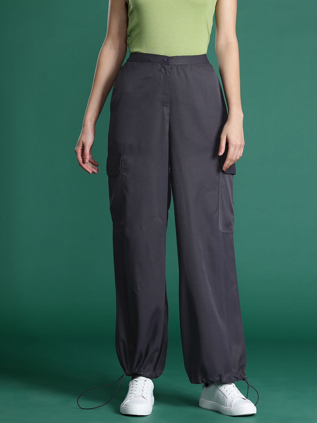 

DressBerry Women Cargo Style Joggers, Grey
