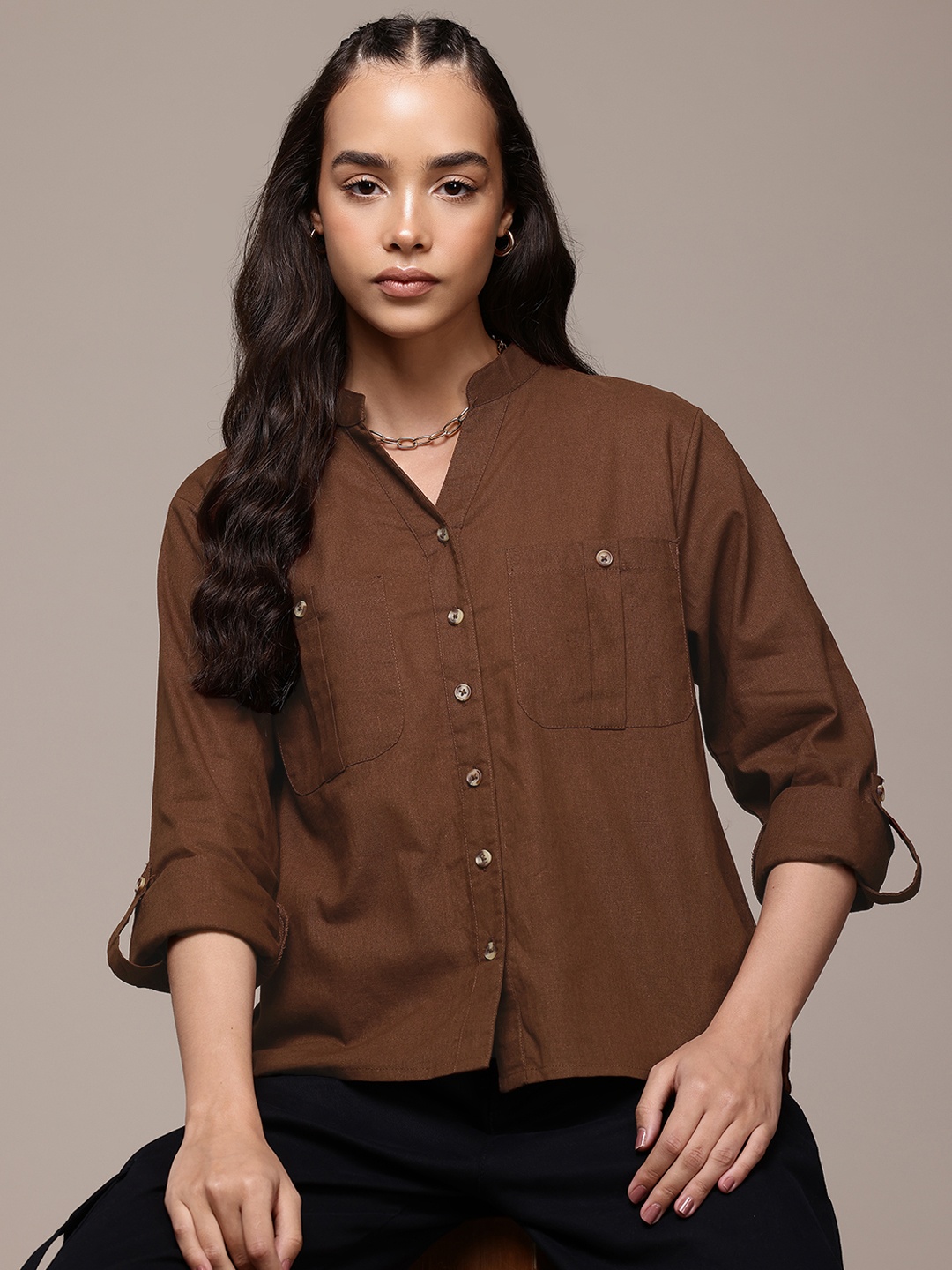

The Roadster Lifestyle Co. Mandarin Collar Casual Shirt, Brown