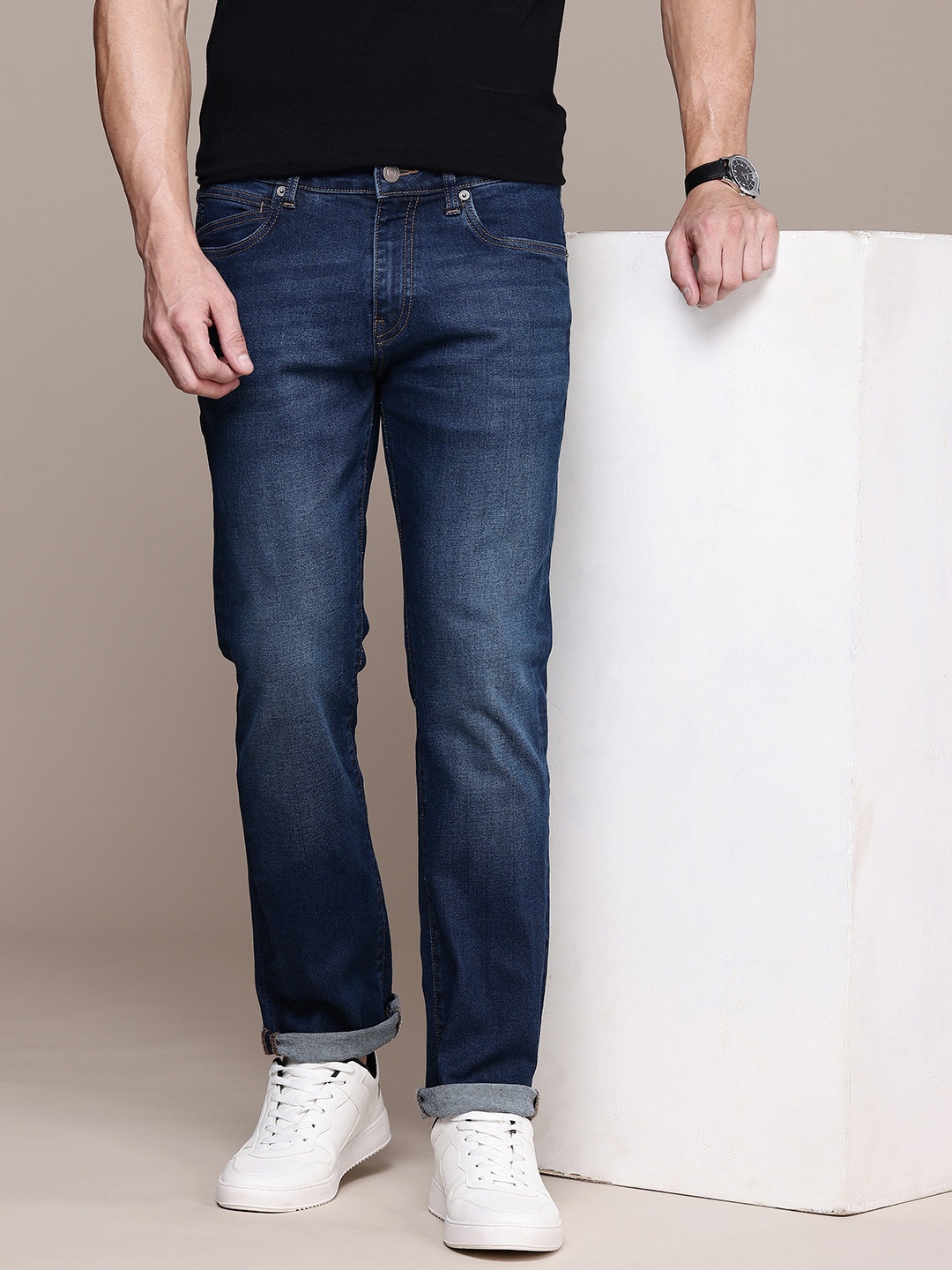

French Connection Men Light Fade Stretchable Jeans, Blue