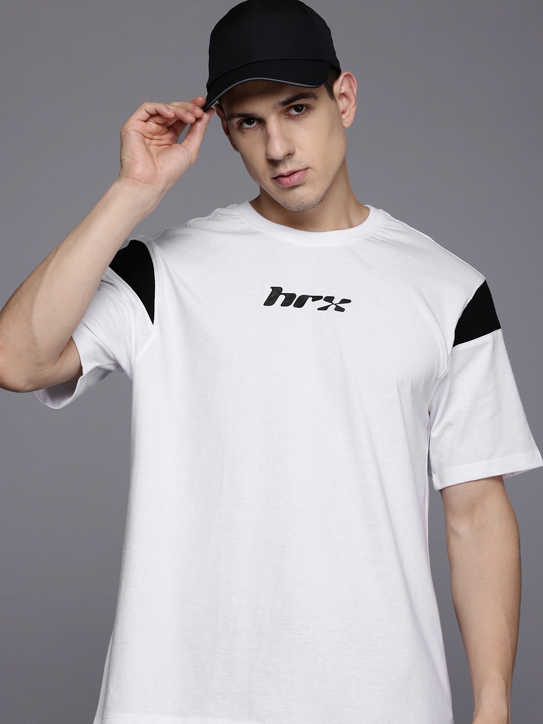 

HRX by Hrithik Roshan Regular Fit Casual T-shirt, White