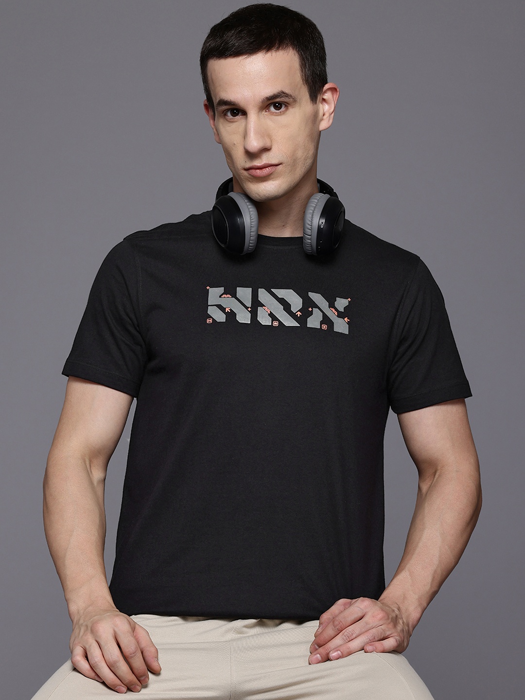 

HRX by Hrithik Roshan Brand Logo Print T-shirt, Black