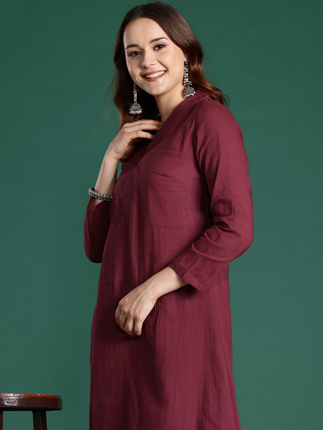

Sangria Pure Cotton Kurta with Trousers, Maroon