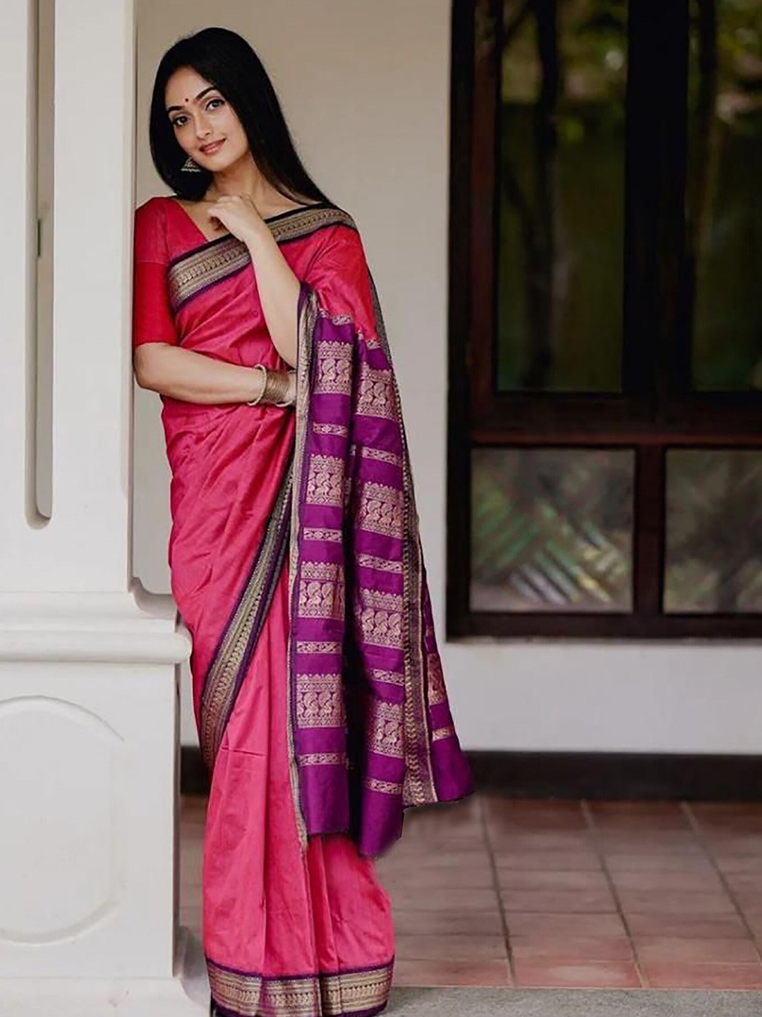 

Anjaneya Sarees Woven Design Zari Banarasi Saree, Pink