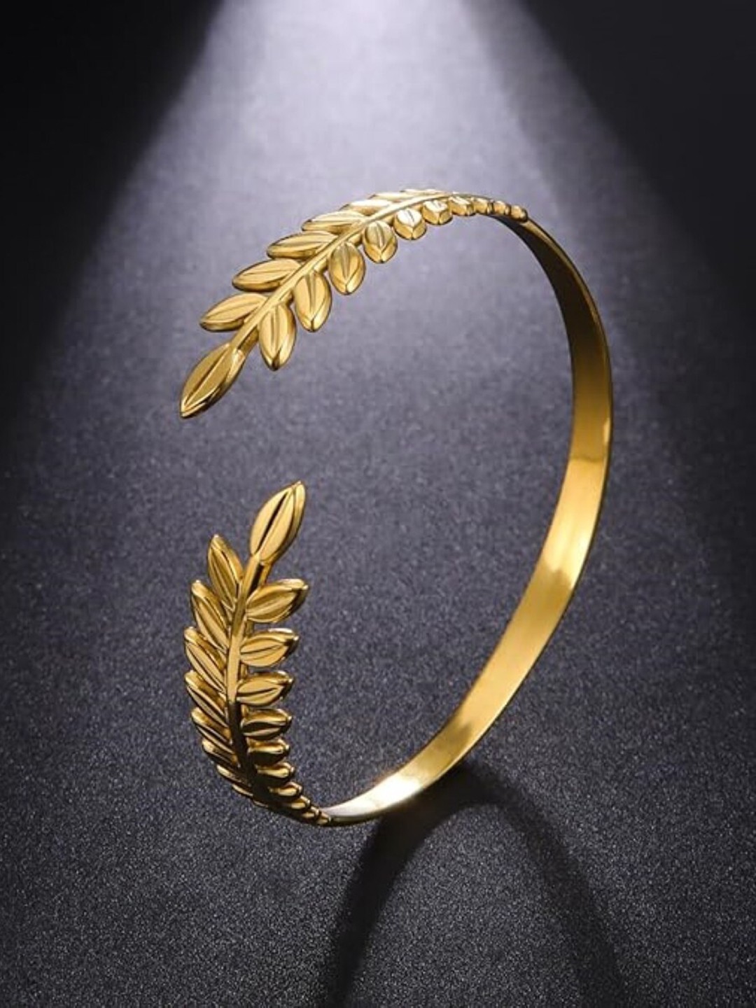 

EL REGALO Gold-Plated Cuff Bracelet