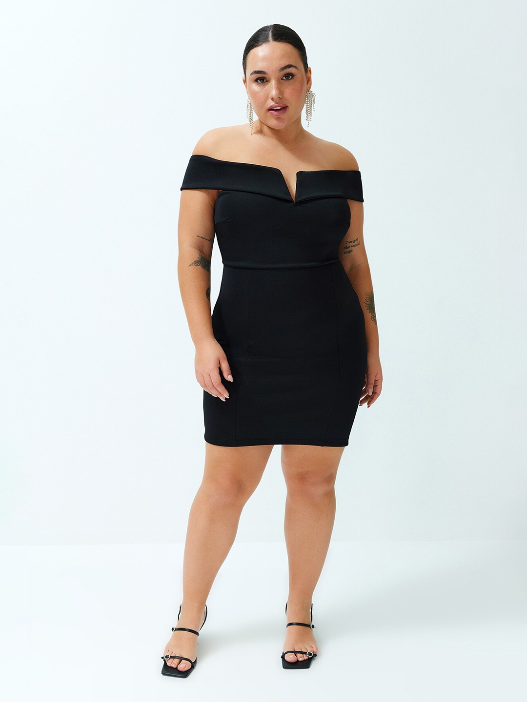 

Trendyol Plus Size Off-Shoulder Bodycon Dress, Black