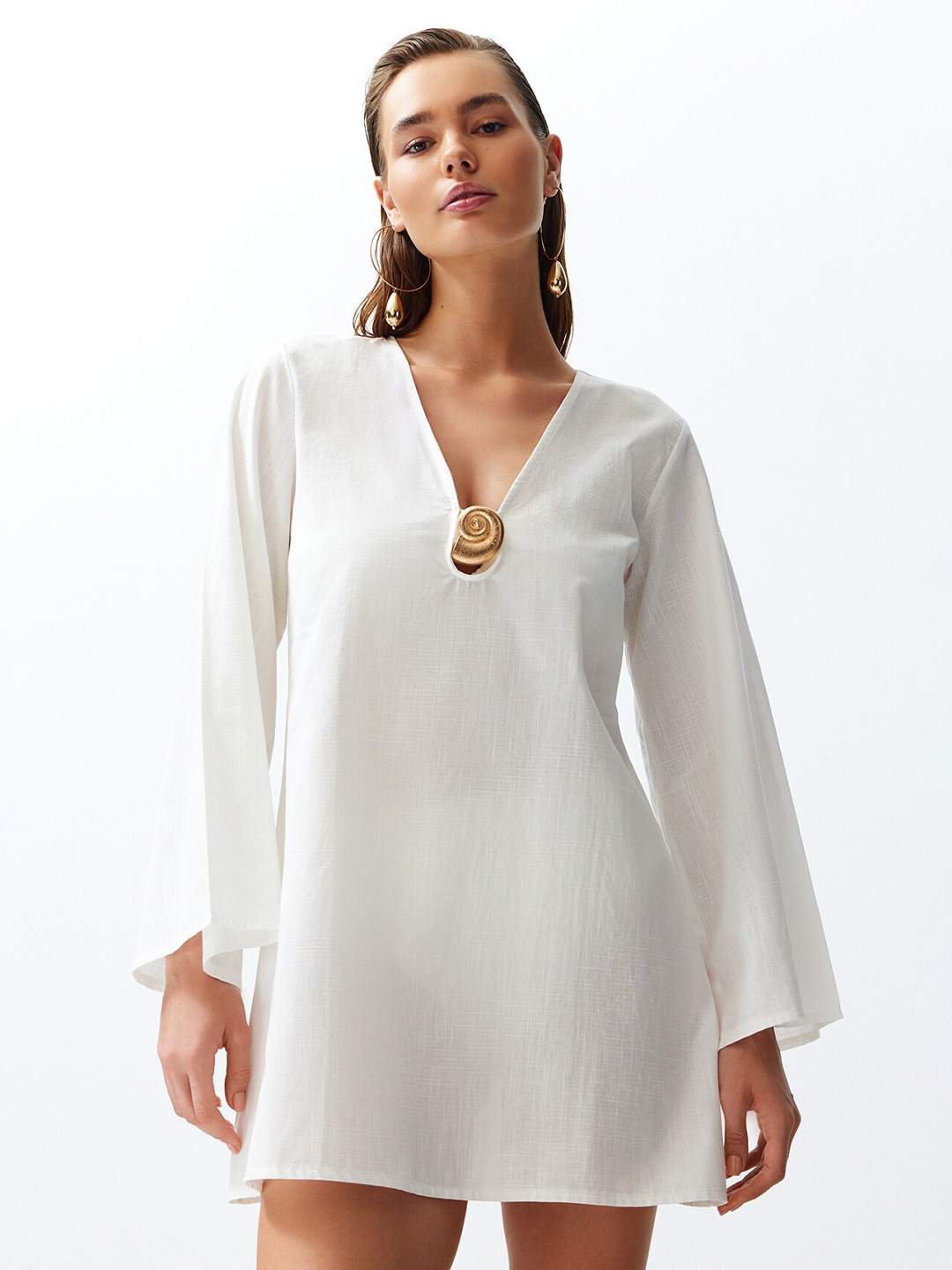 

Trendyol V-Neck Flared Sleeves Cotton Mini A-Line Dress, White