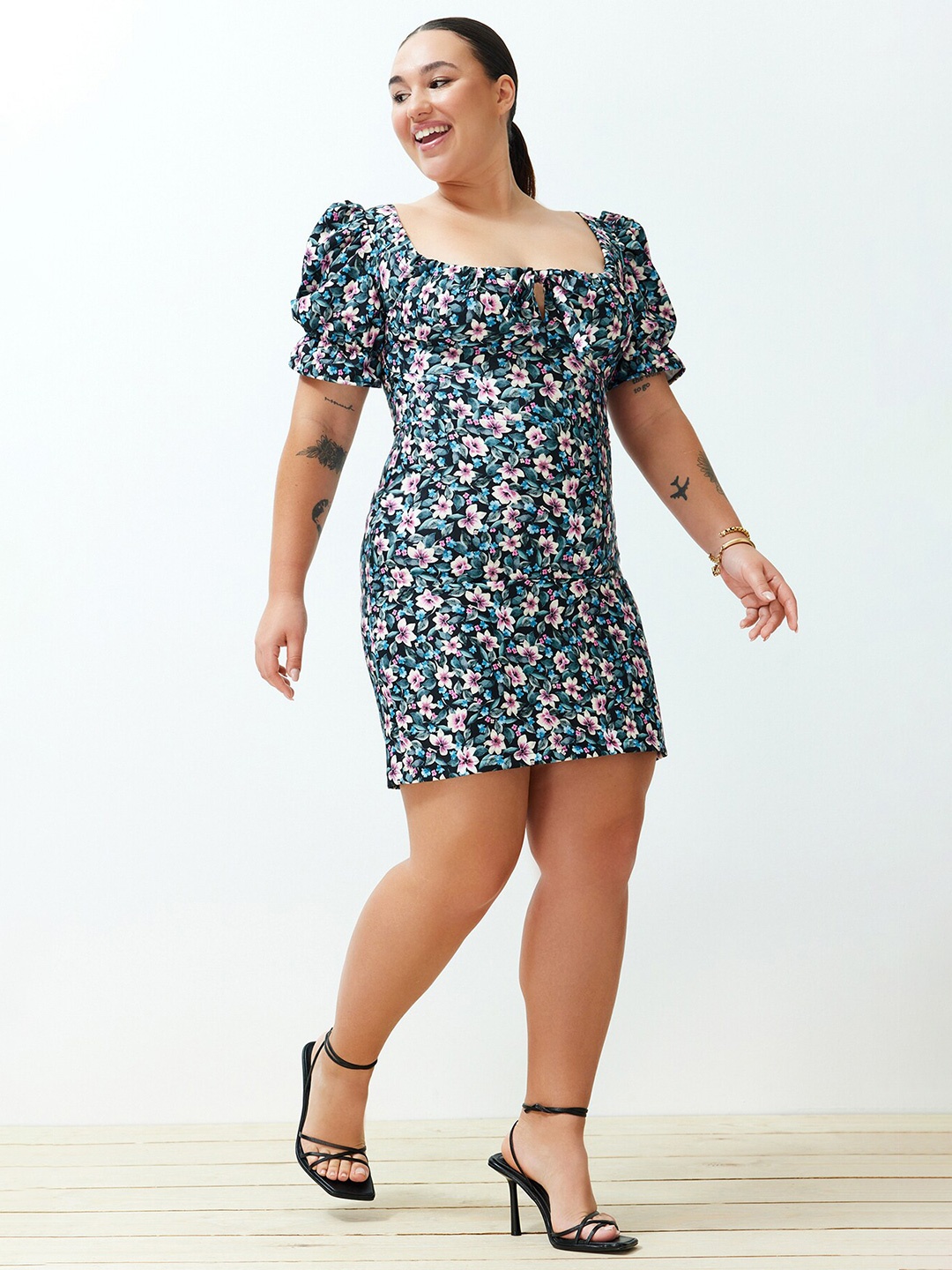 

Trendyol Floral Printed Puff Sleeve Sheath Dress, Blue