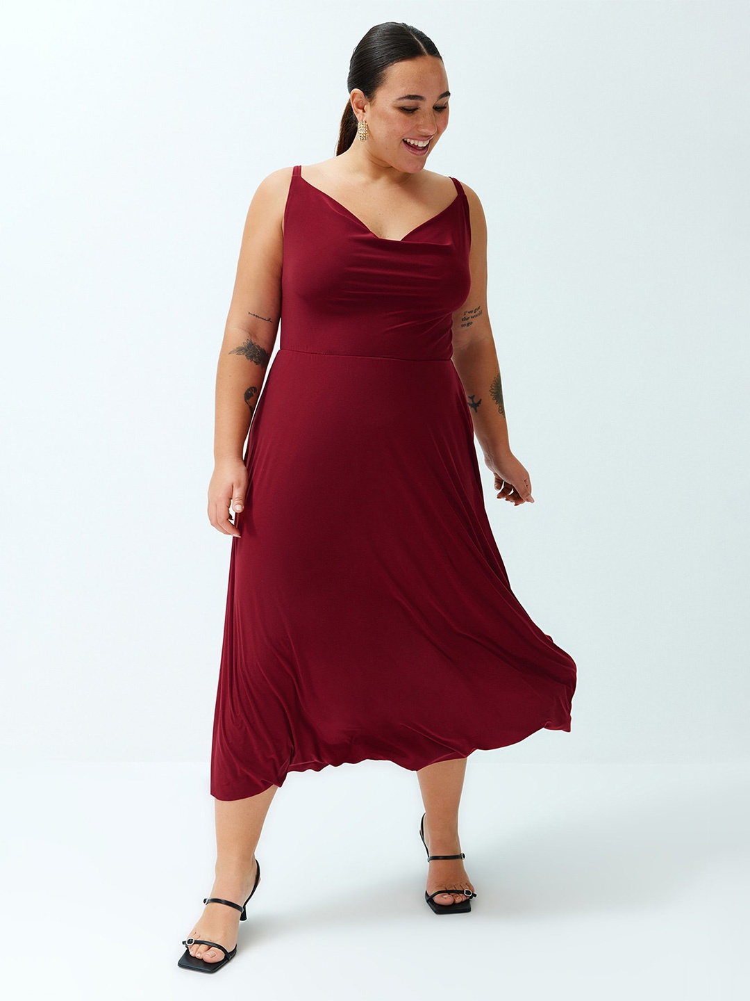 

Trendyol Plus Size A-Line Midi Dress, Maroon