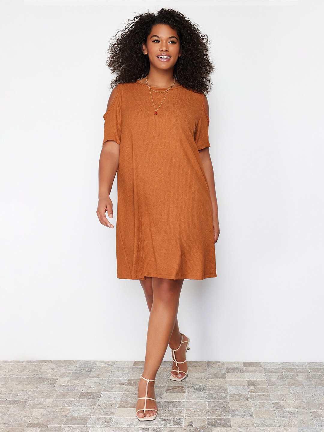 

Trendyol Plus Size Cold-Shoulder A-Line Dress, Brown