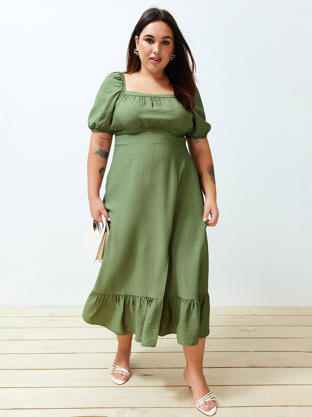 

Trendyol Square Neck Puff Sleeves Smocked A Line Midi Dress, Green