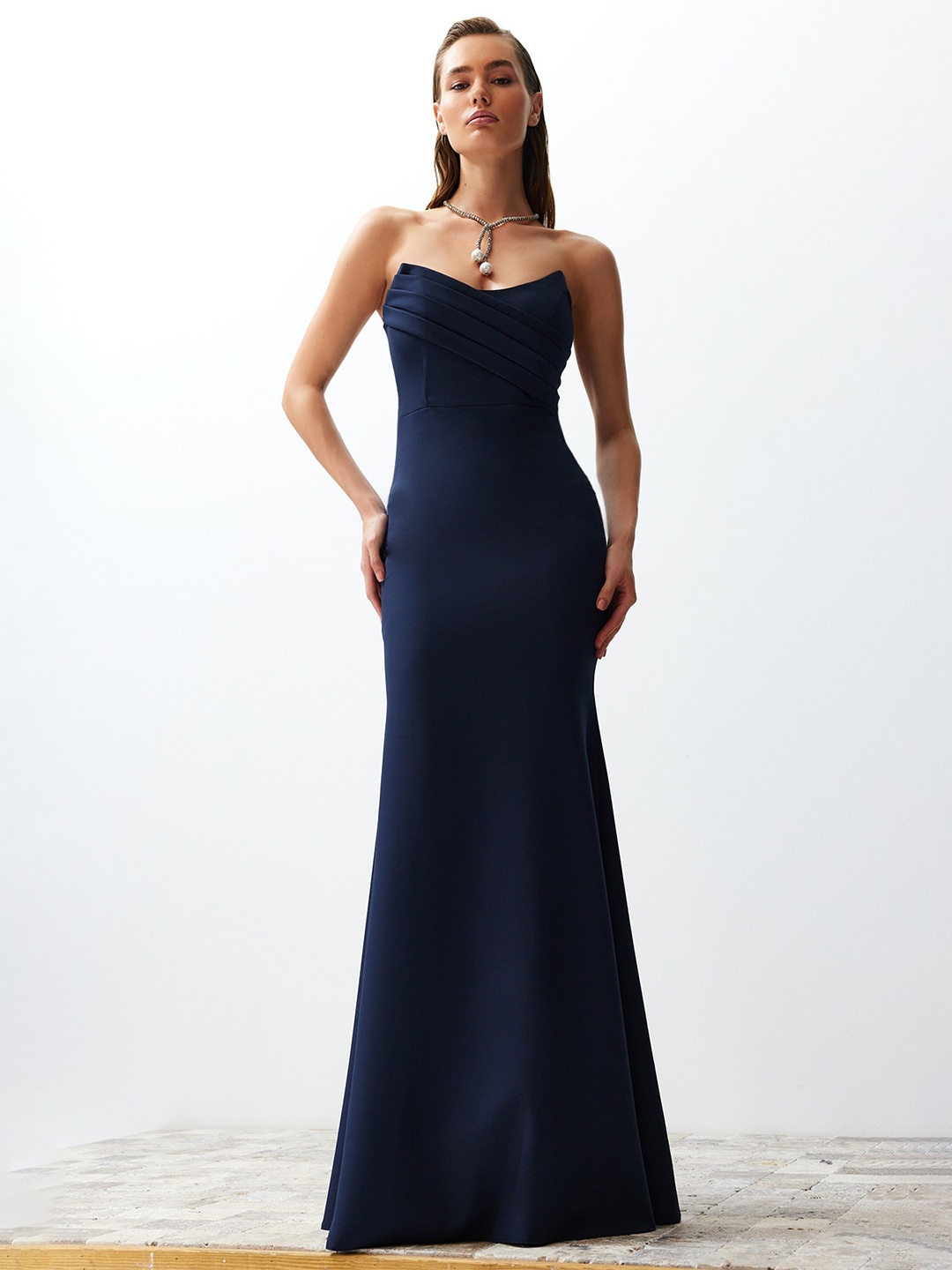 

Trendyol Strapless Straight Maxi Dress, Blue