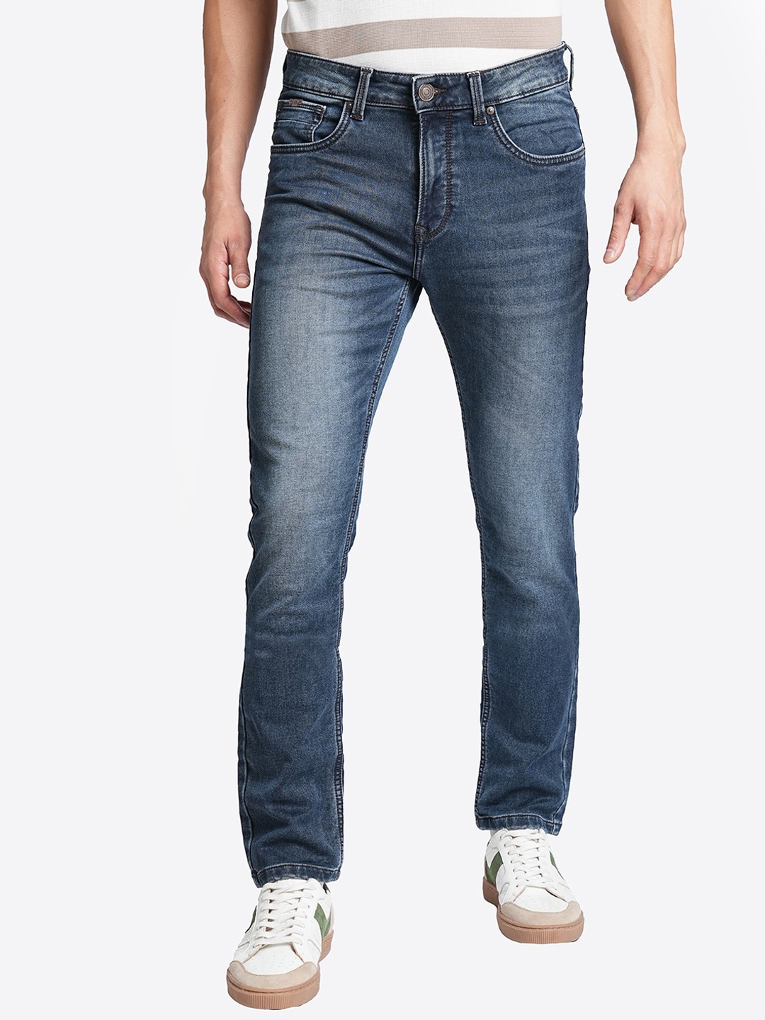 

Blue Buddha Men Comfort Slim Fit Heavy Fade Jeans