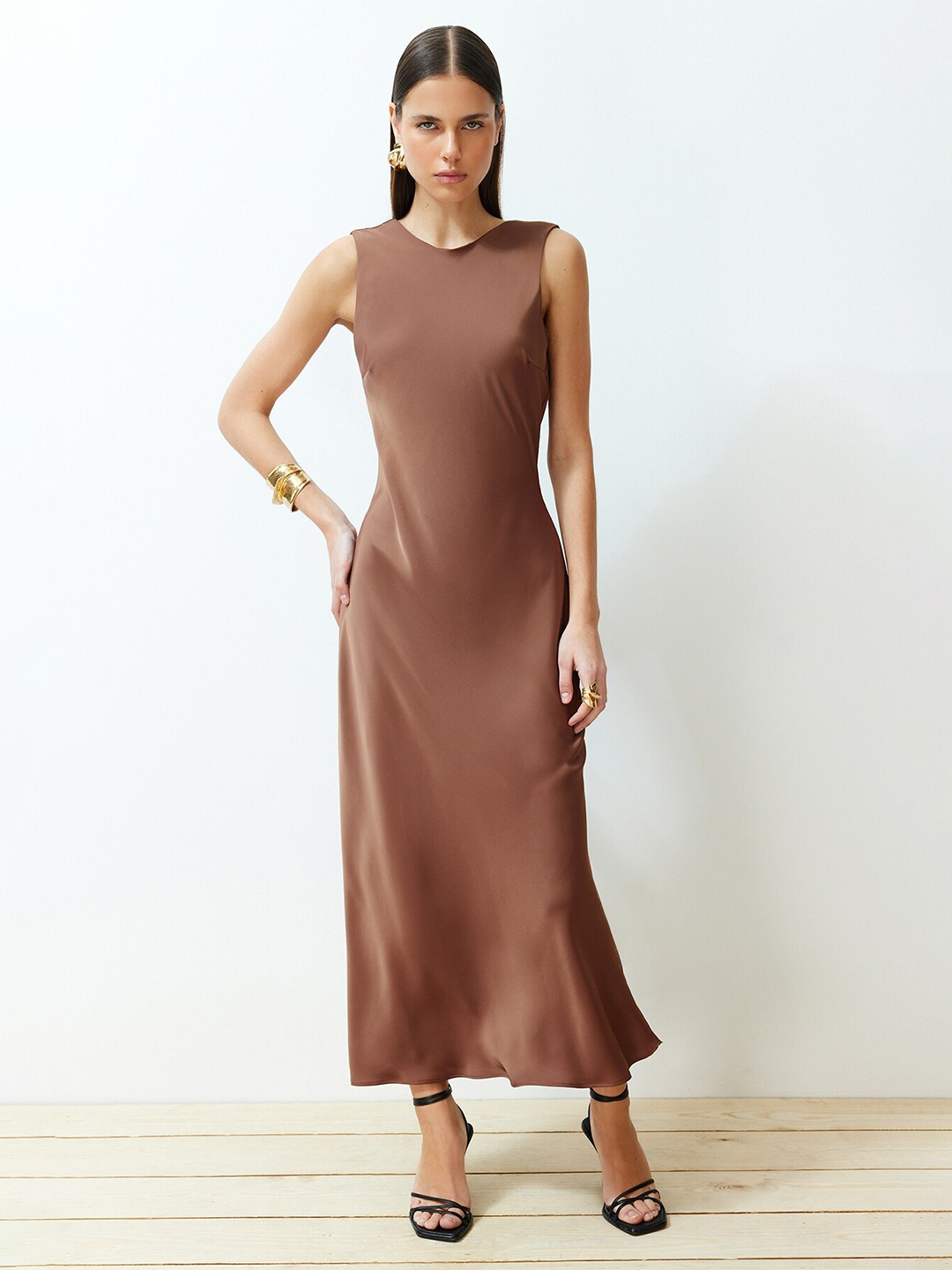 

Trendyol Sleeveless Maxi Dress, Brown