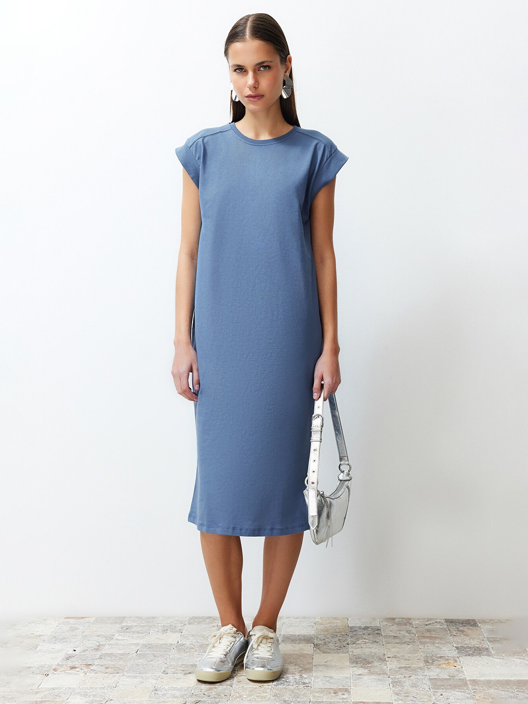 

Trendyol Round Neck Extended Sleeves Cotton A-Line Midi Dress, Blue