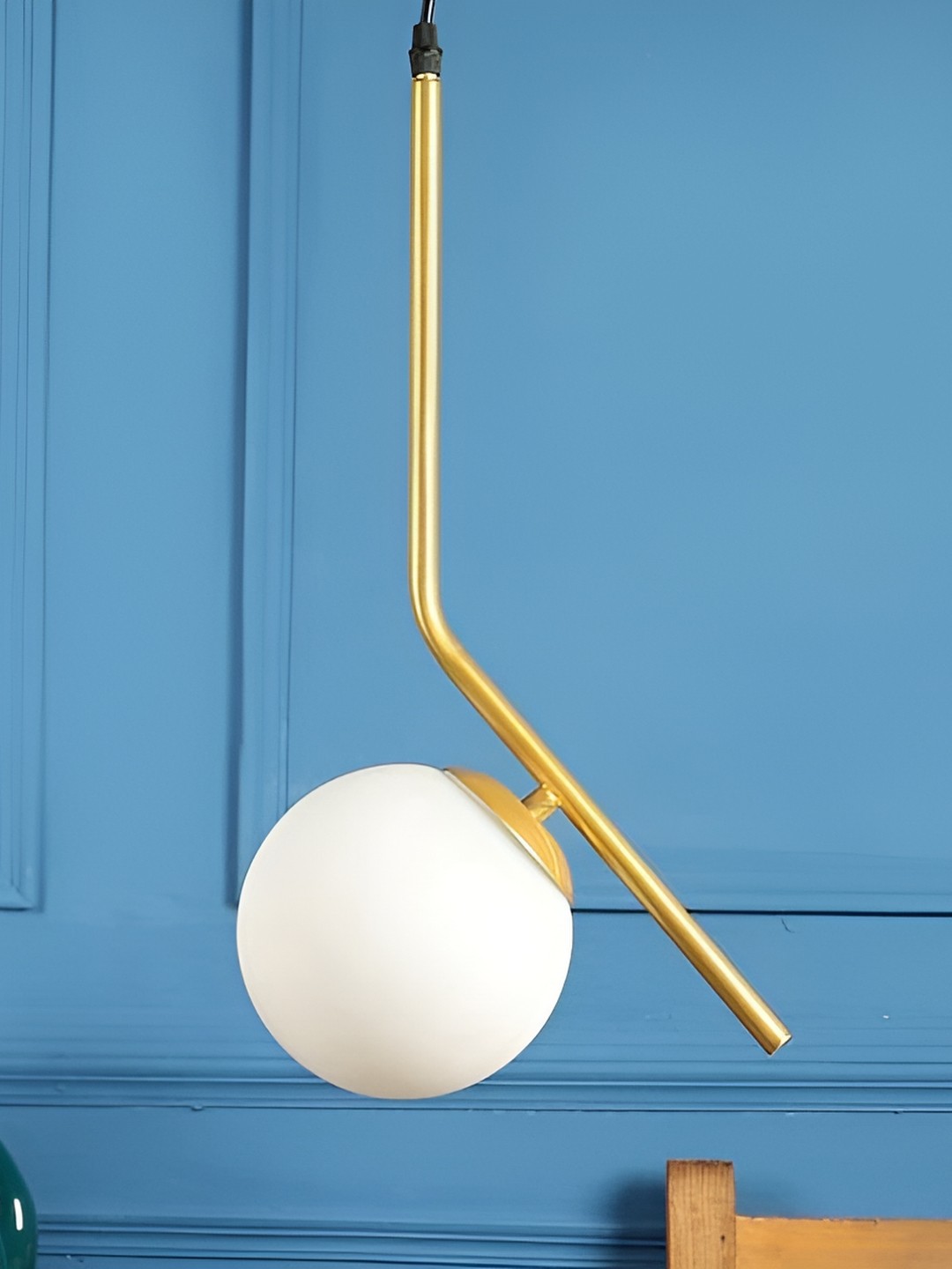 

Whiteray Gold-Toned & White Contemporary Spherical Ceiling Lamp