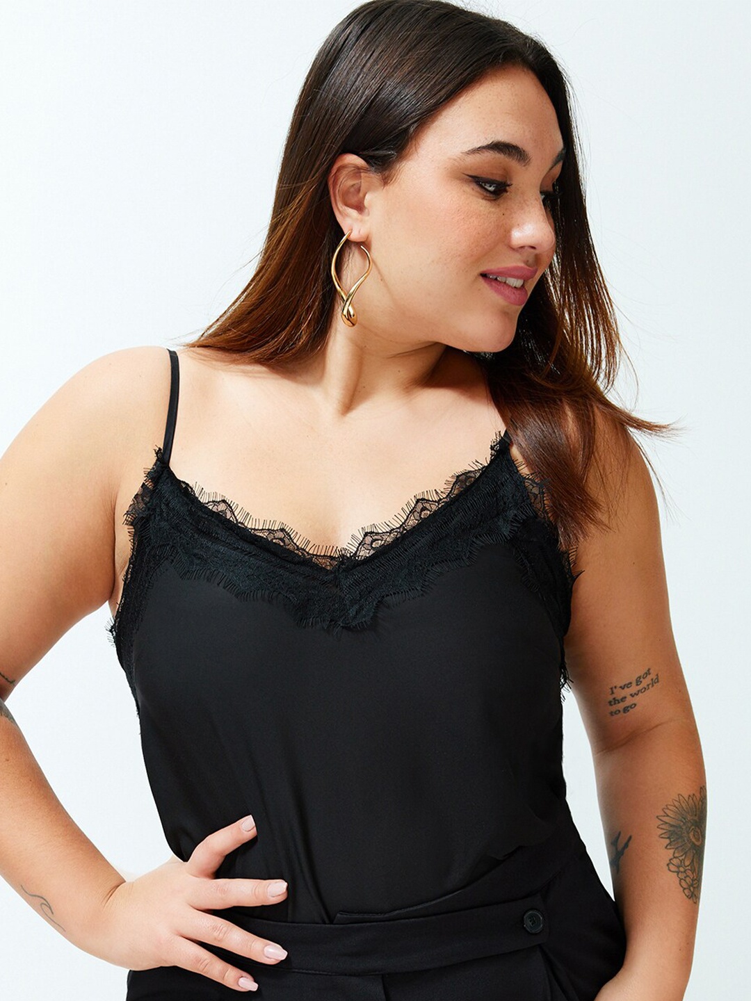 

Trendyol Plus Size Lace Inserts Shoulder Straps Top, Black