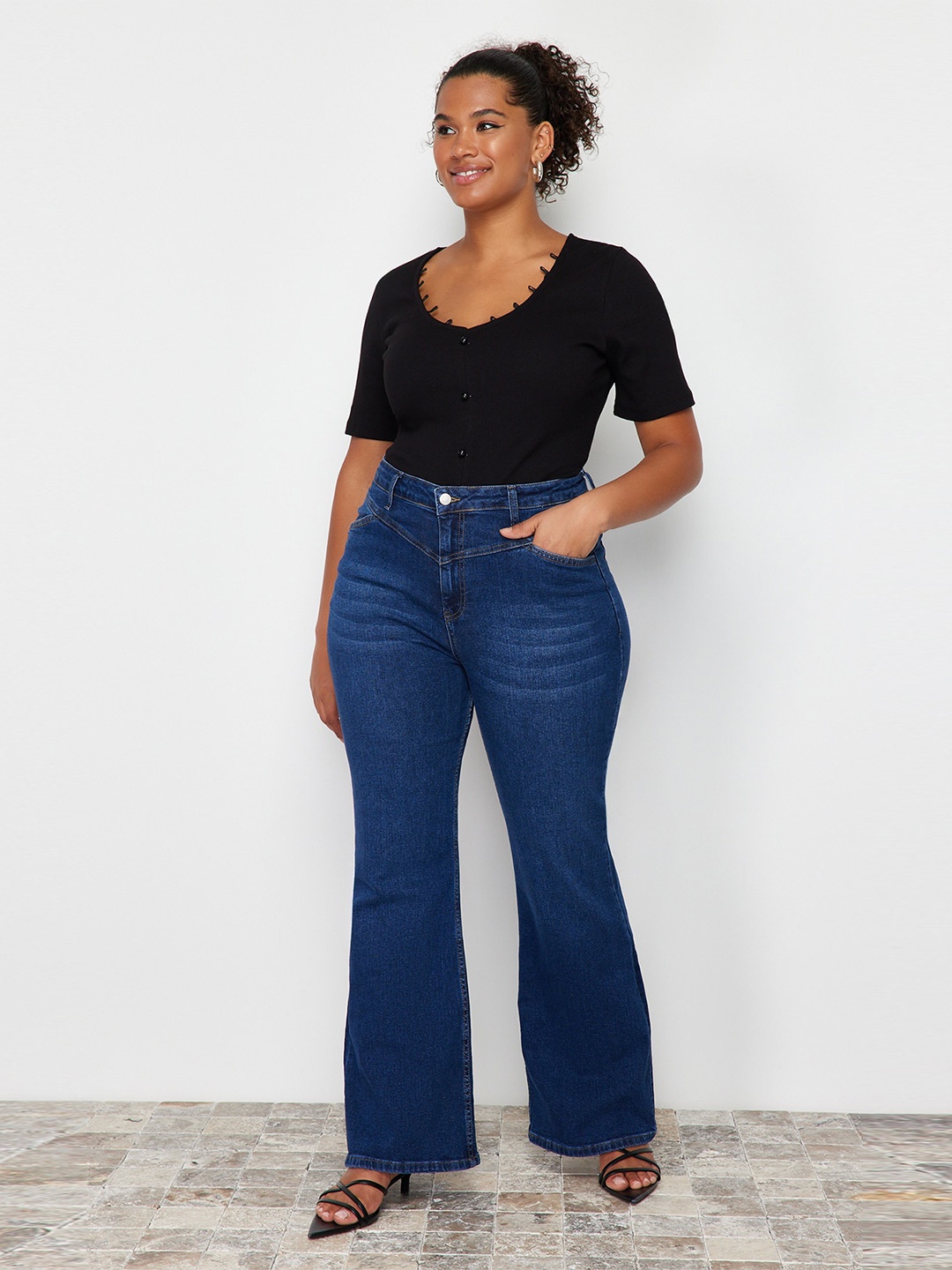 

Trendyol Scoop Neck Cotton Top, Black