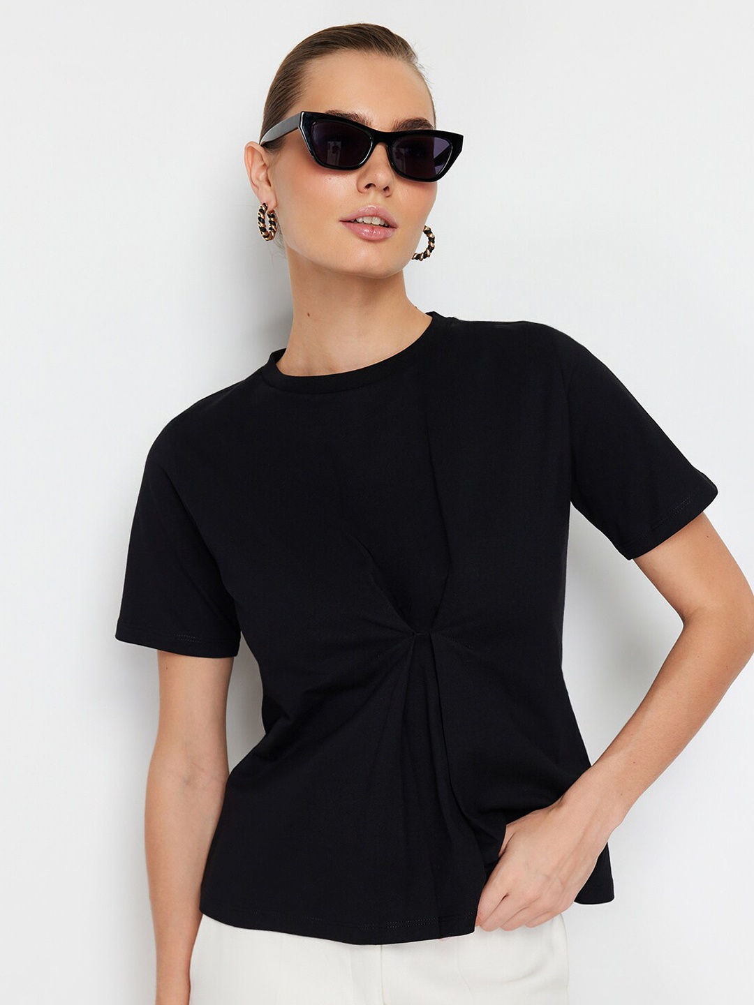

Trendyol Regular Cotton Top, Black
