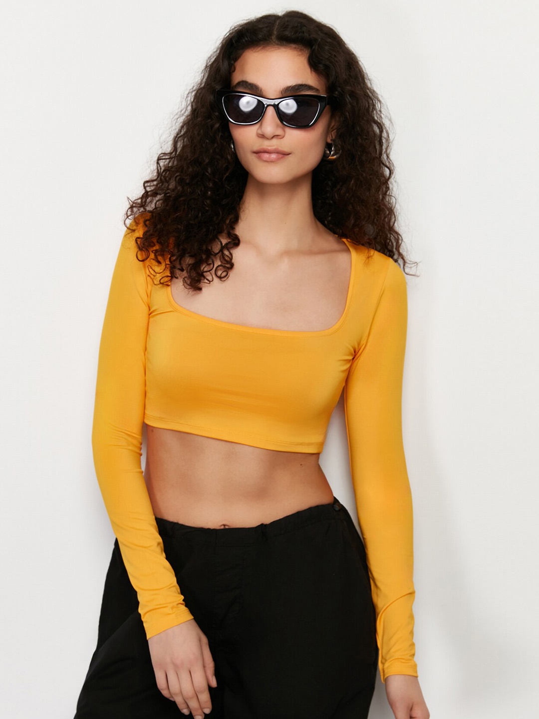 

Trendyol Square Neck Crop Top, Orange