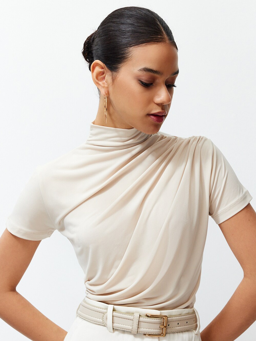 

Trendyol High Neck Gathered Top, White