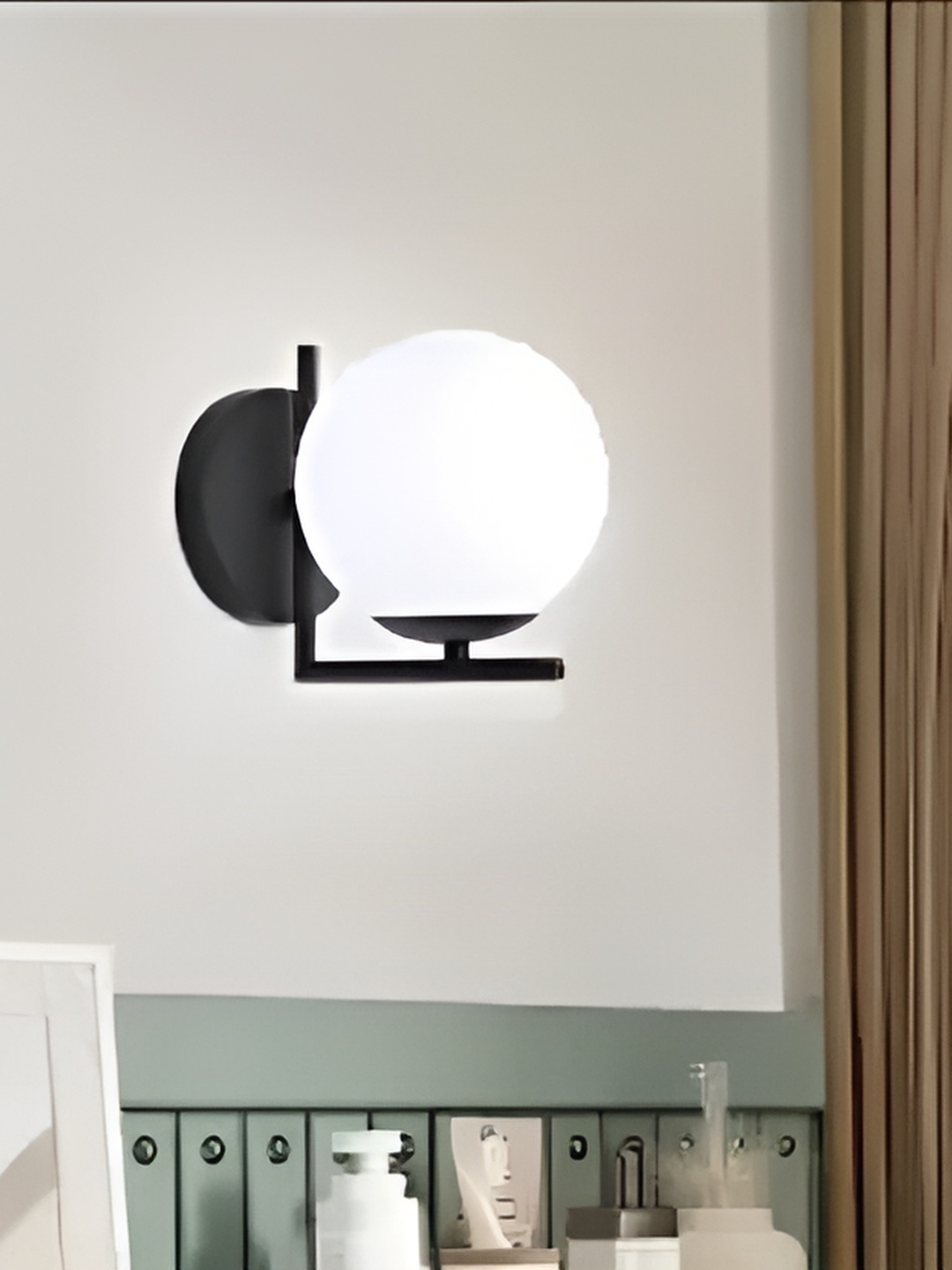 

Whiteray Black & White Metal Contemporary Cylinder Shaped Wall Lamp