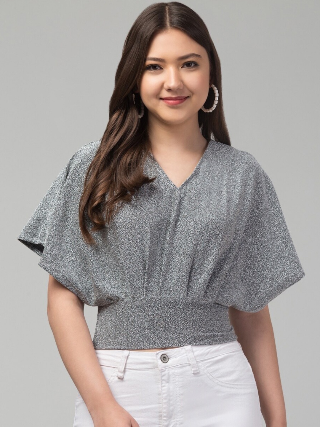 

Vastrasky Global V-Neck Extended Sleeves Crop Top, Grey