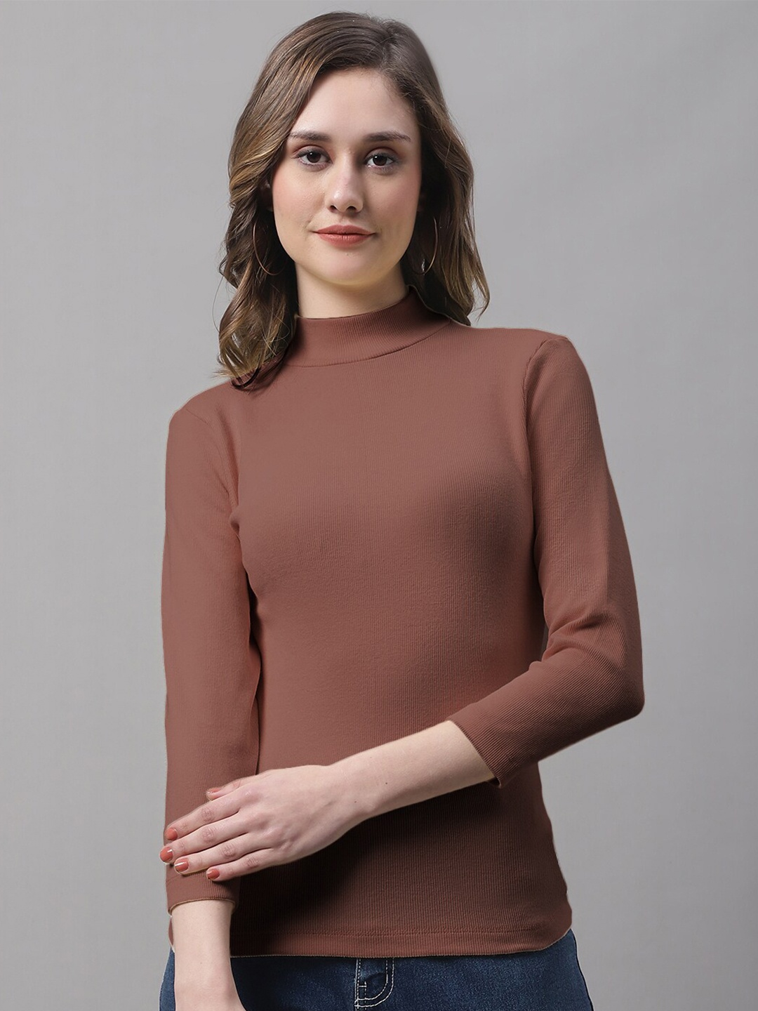 

FBAR High Neck Fitted Top, Brown