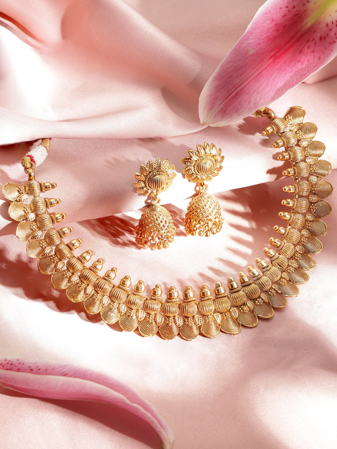 

Rubans Gold-Plated Jewellery Set