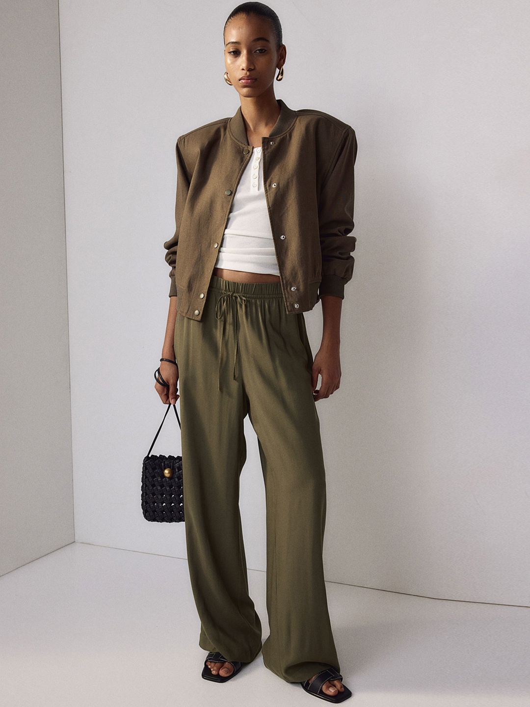 

H&M Women Wide Pull-On Trousers, Green