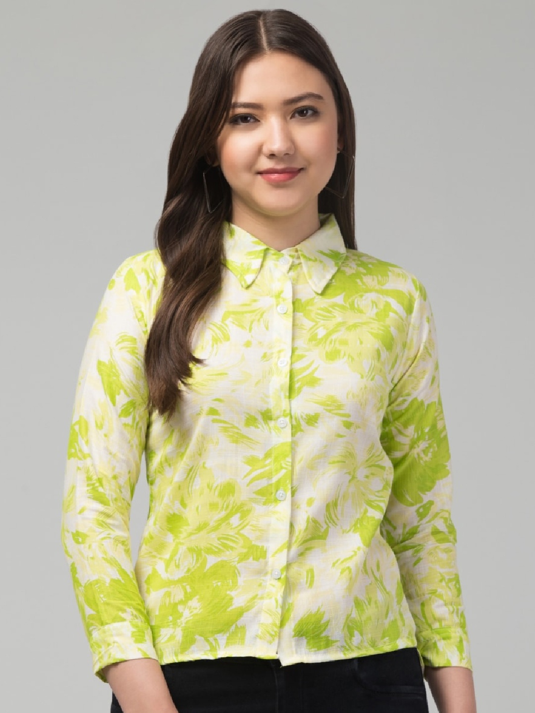 

Vastrasky Global Floral Printed Casual Shirt, Green
