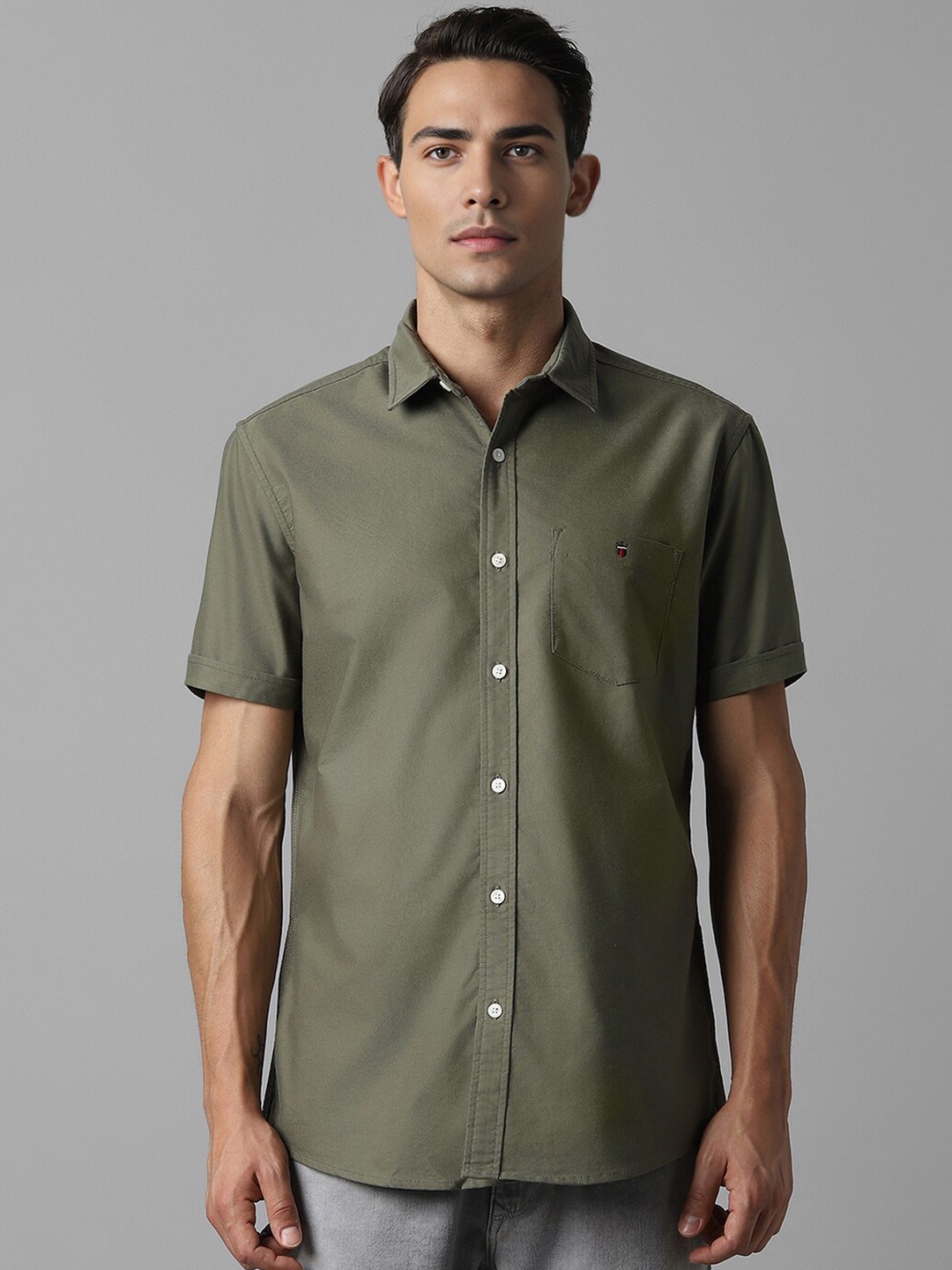 

Louis Philippe Jeans Slim Fit Pure Cotton Casual Shirt, Olive