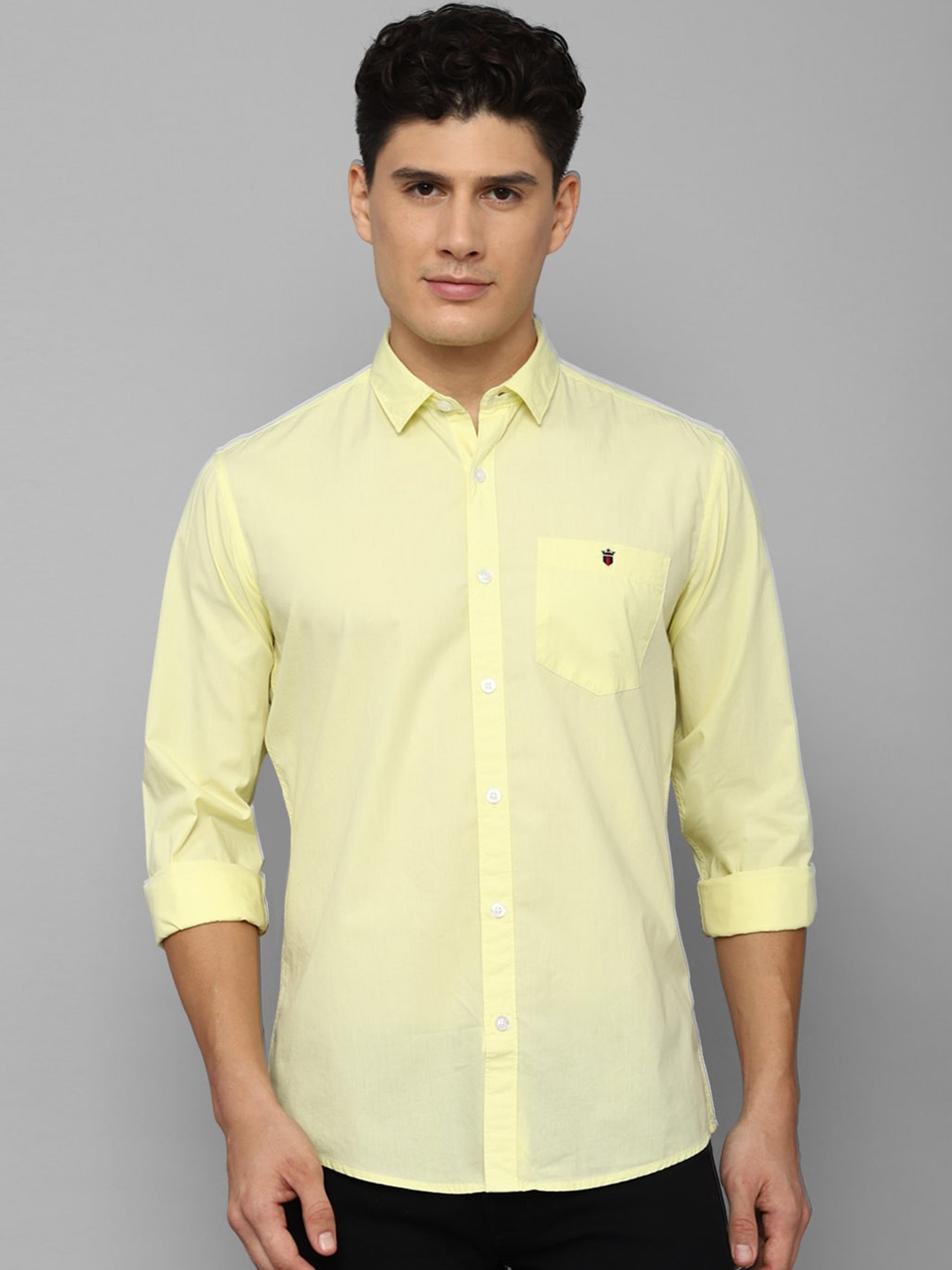

Louis Philippe Jeans Slim Fit Pure Cotton Casual Shirt, Yellow