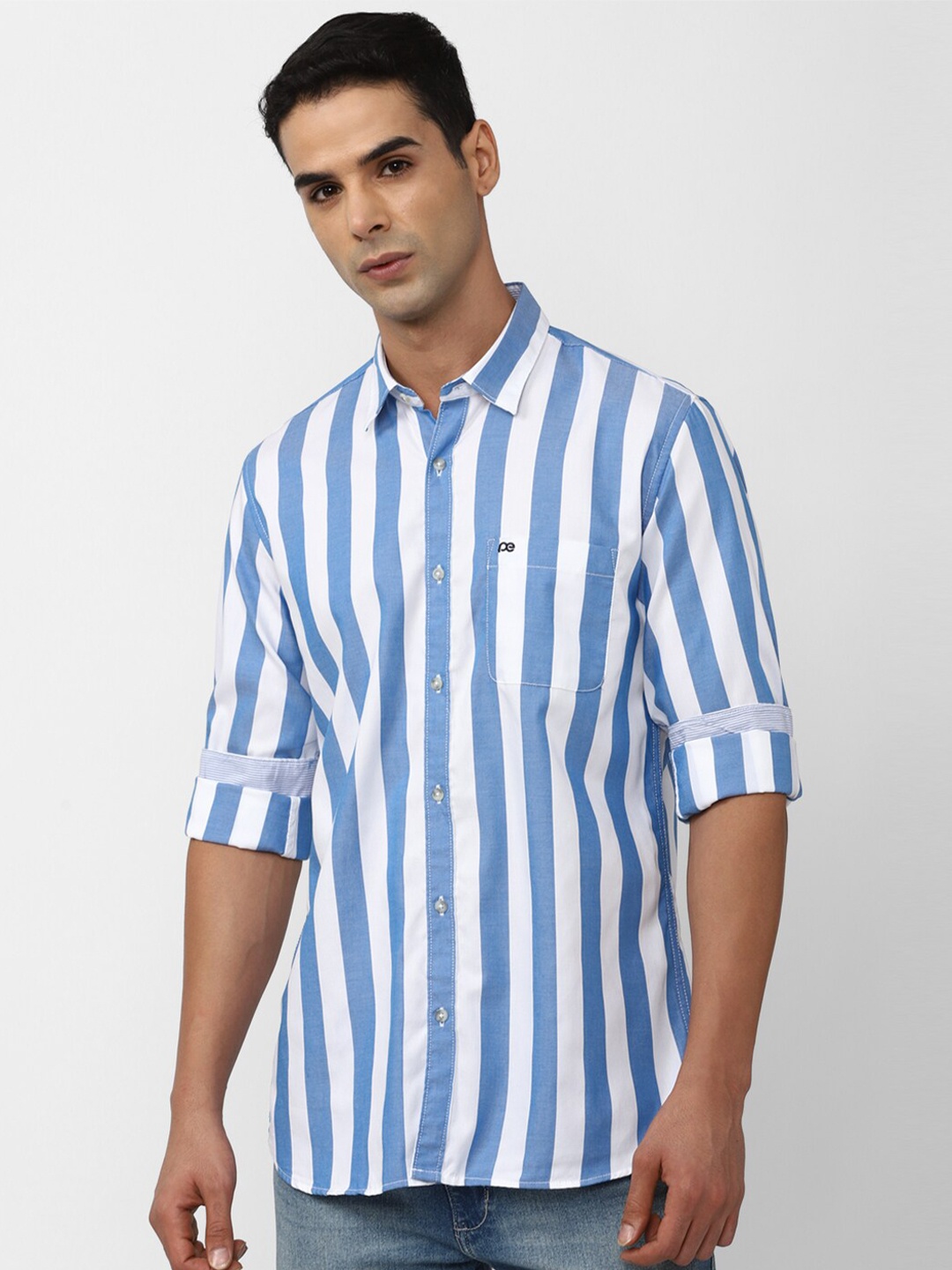 

Peter England Casuals Vertical Striped Slim Fit Pure Cotton Casual Shirt, Blue