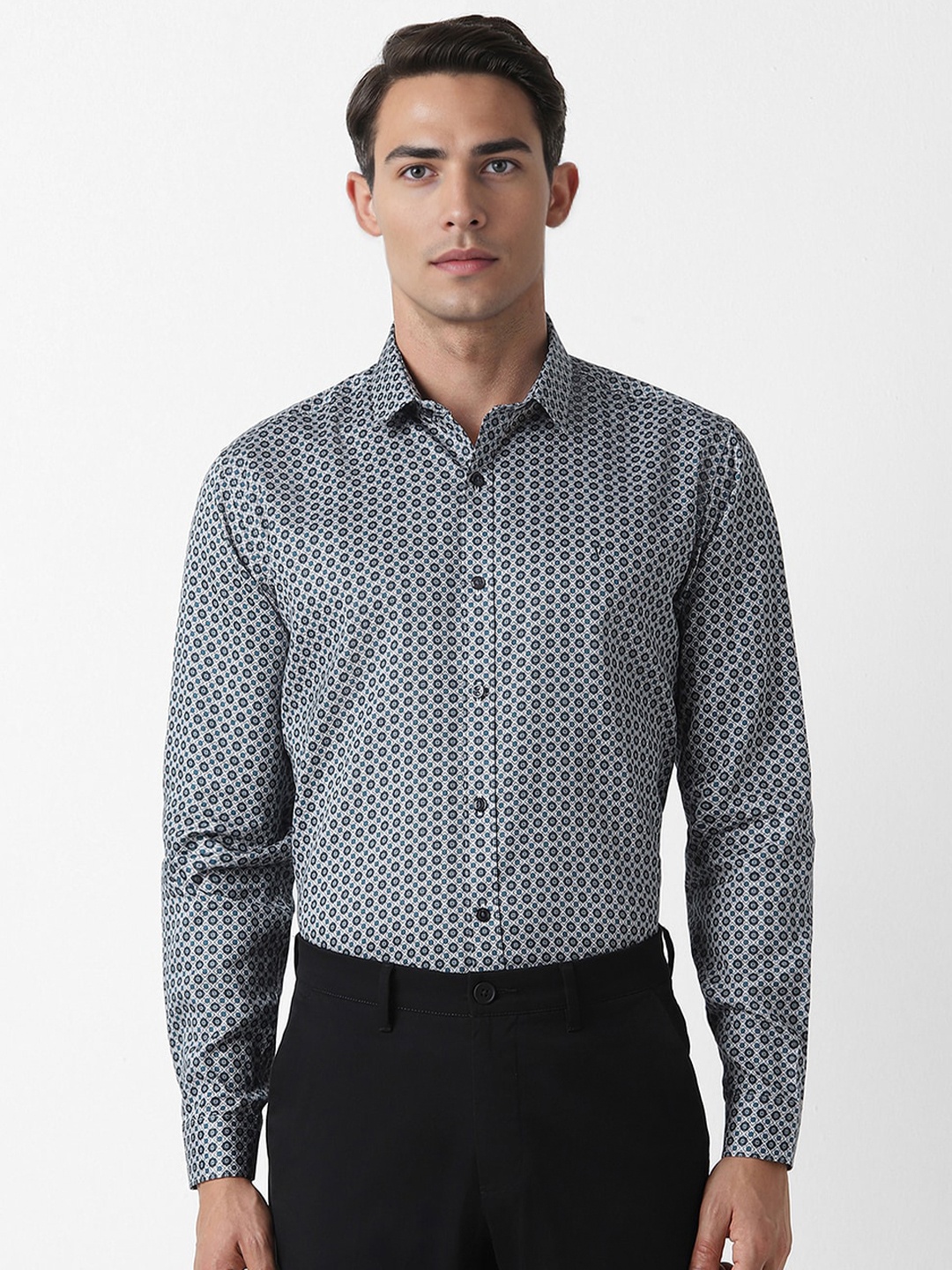 

V Dot Slim Fit Opaque Printed Shirt, Grey