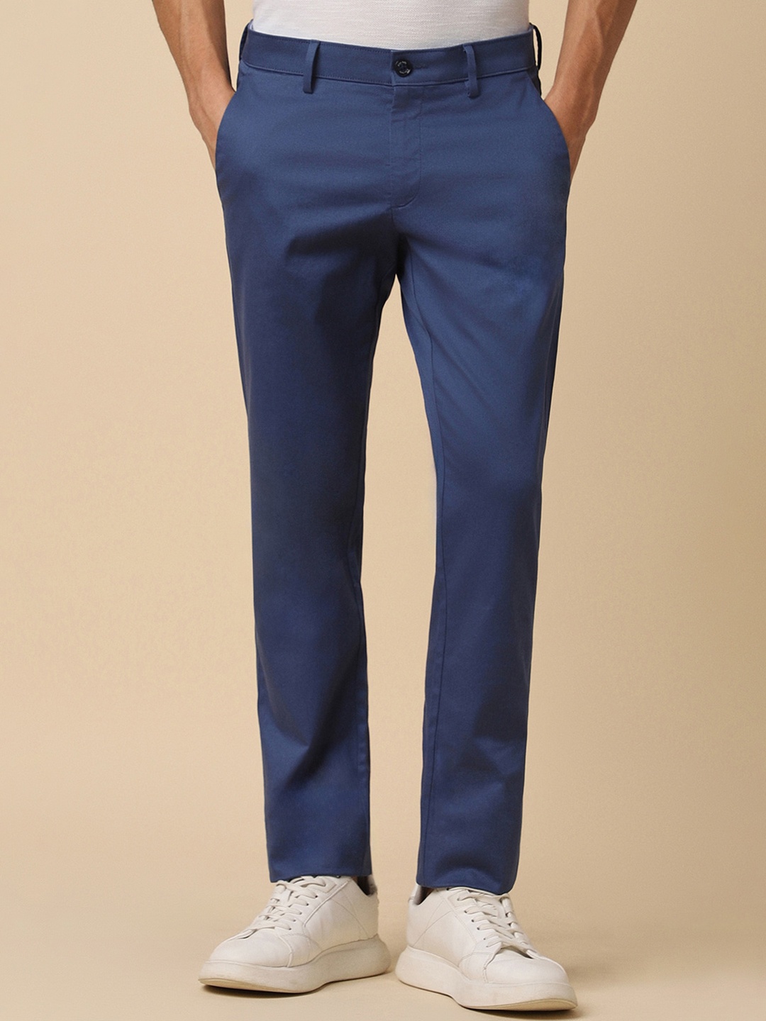

Allen Solly Men Textured Low Rise Slim Fit Trousers, Navy blue