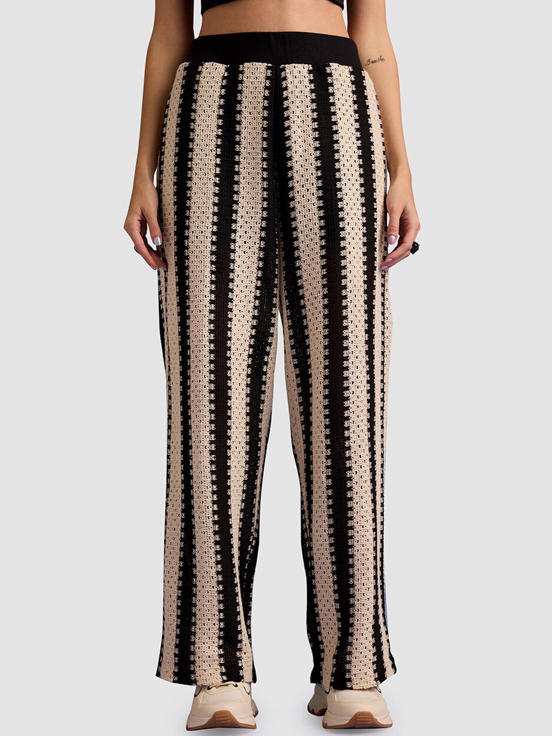 

Muvazo Women Self Design Pure Cotton Track Pant, Black
