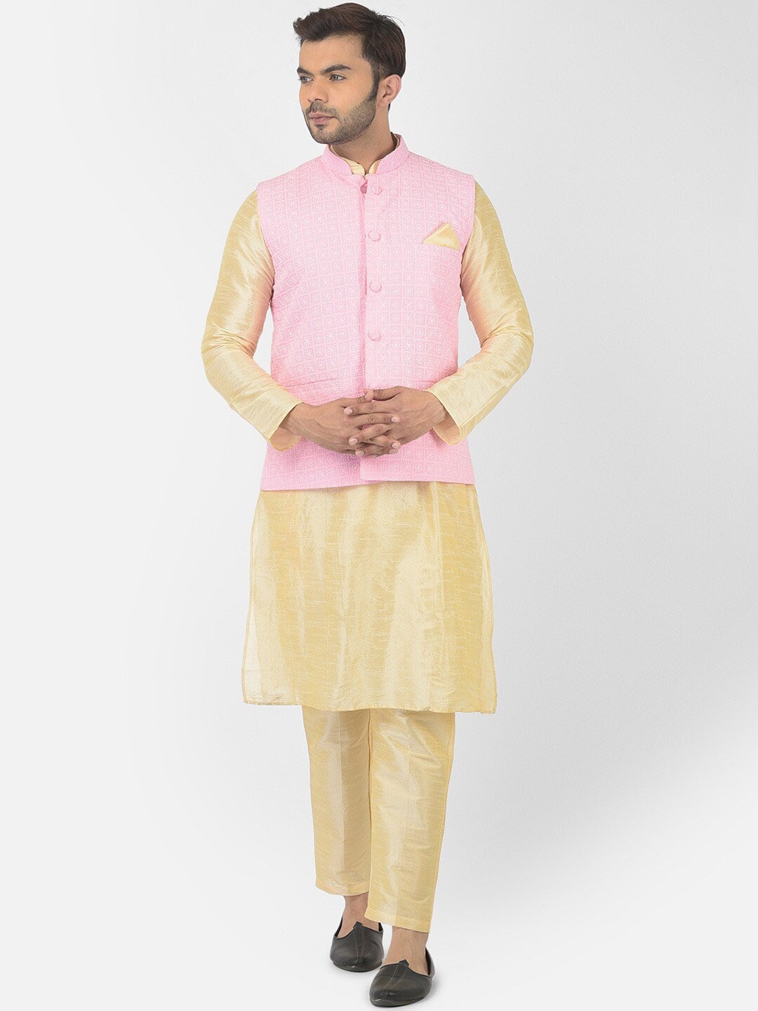 

DEYANN Mandarin Collar Kurta & Trousers with Nehru jacket, Yellow