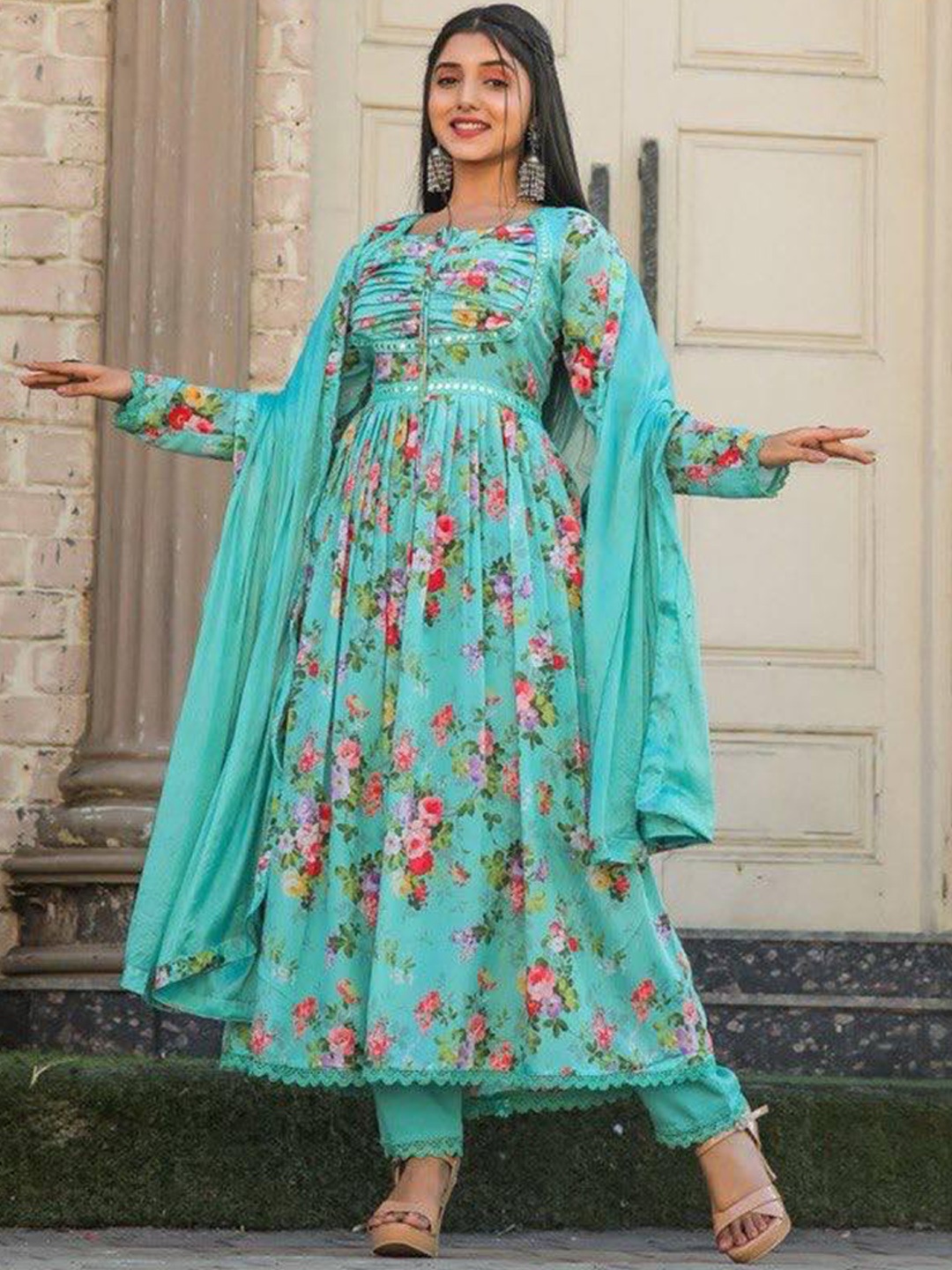 

SWAADHI Floral Printed Mirror Work Anarkali Kurta With Harem Pants & Dupatta, Teal