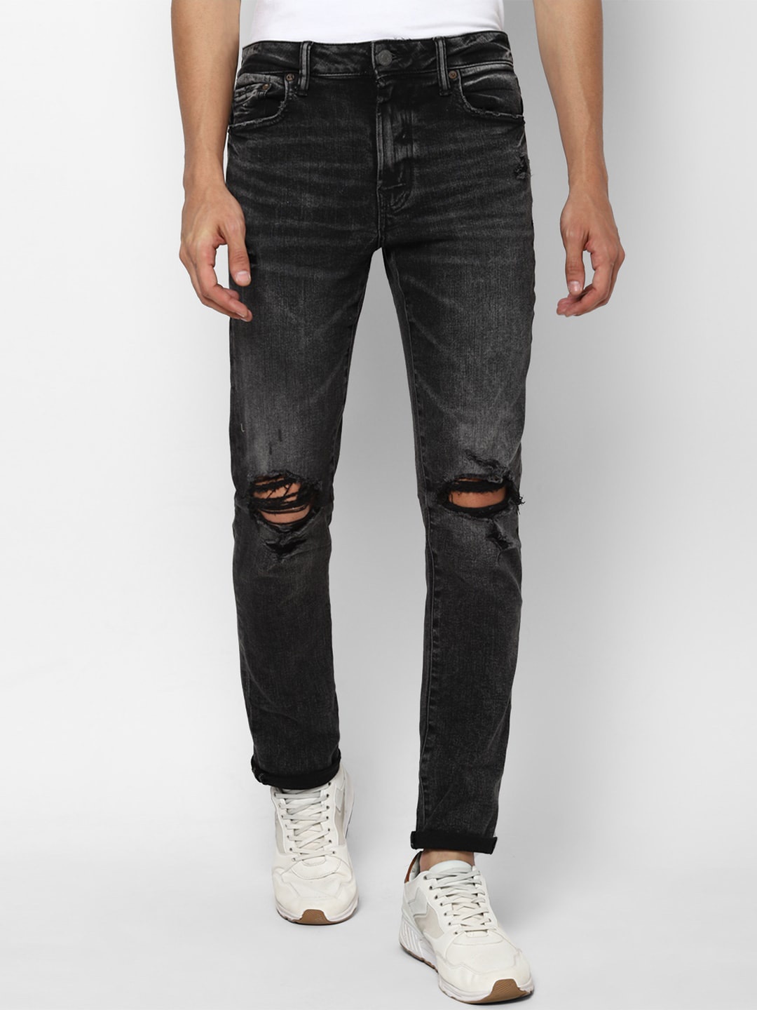 

AMERICAN EAGLE OUTFITTERS Men Slim Fit Slash Knee Stretchable Heavy Fade Jeans, Black