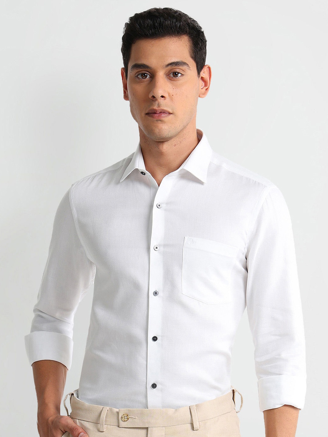 

Arrow Cotton Cutaway Collar Curved Slim Fit Formal Shirt, White
