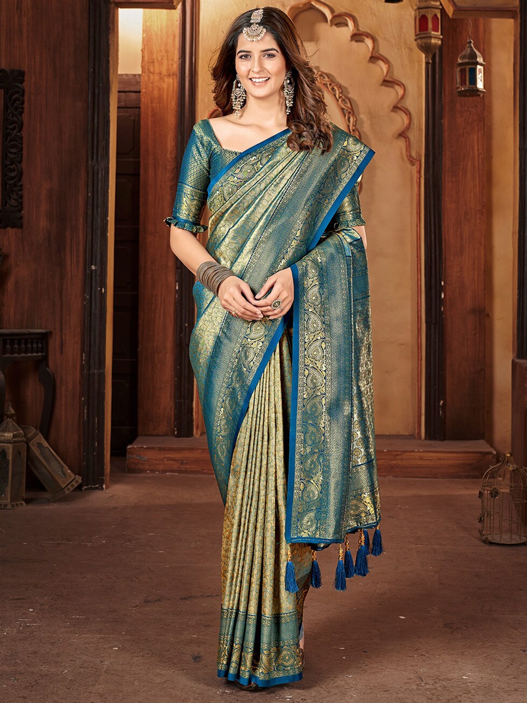 

Inddus Ethnic Motifs Woven Design Zari Pure Silk Saree, Gold