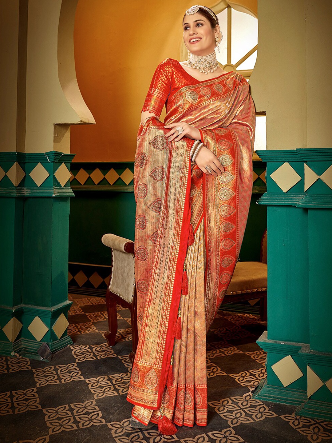 

Inddus Woven Design Zari Pure Silk Saree, Orange