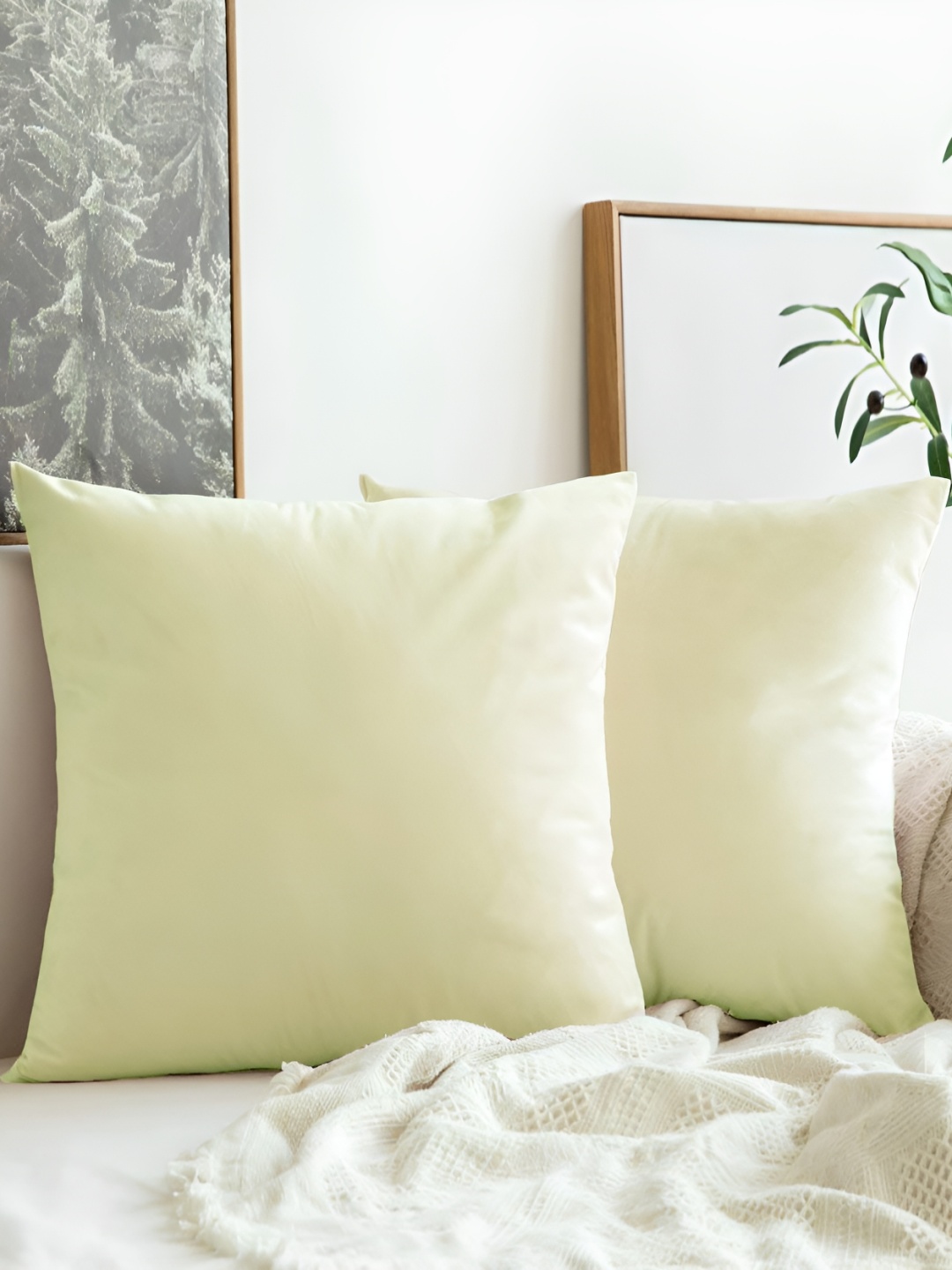 

Aurave Cream-Coloured Set of 2 Square Cushion Covers
